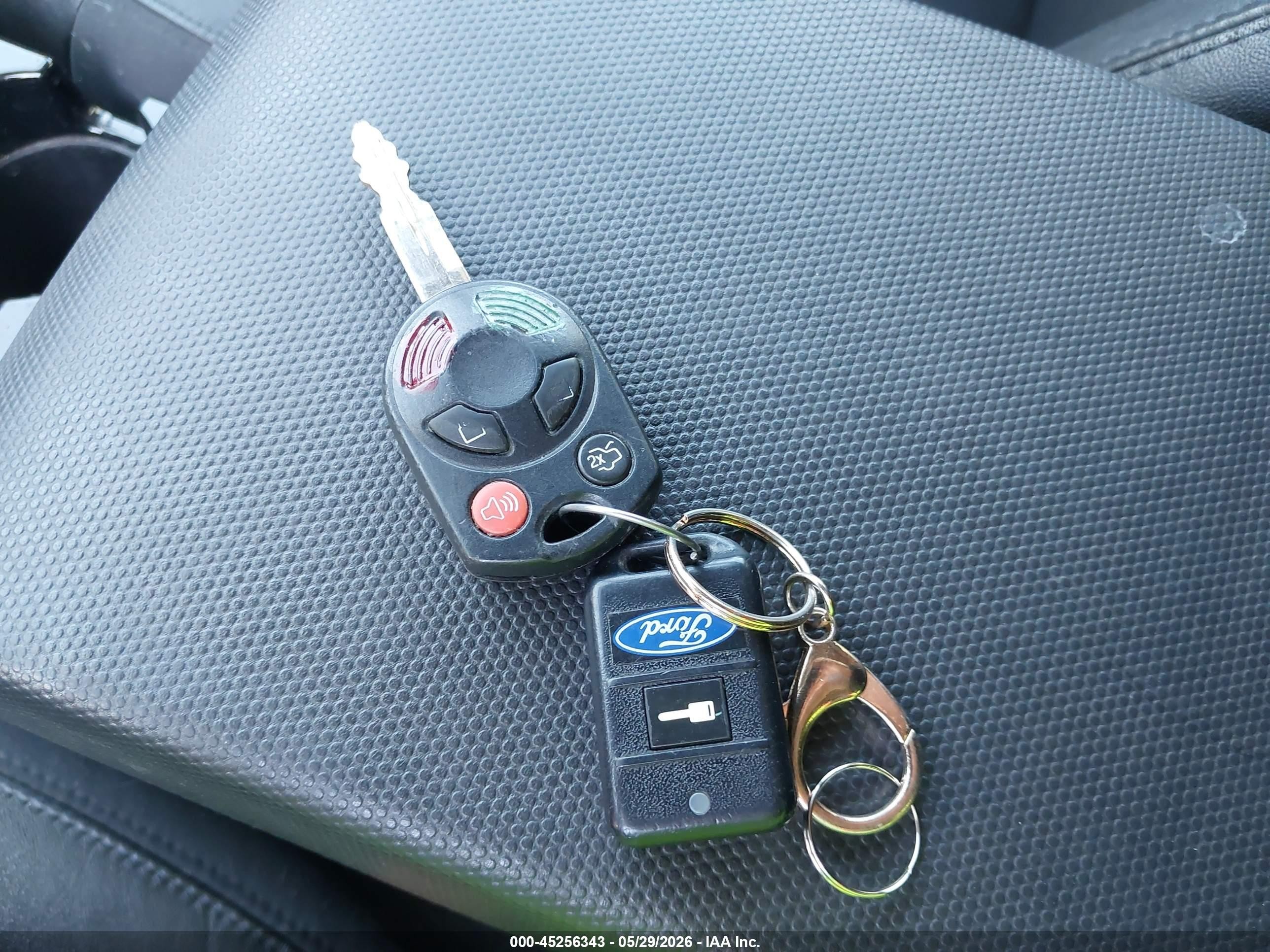 2012 Ford Escape Limited Черный vin: 1FMCU9E70CKC25356