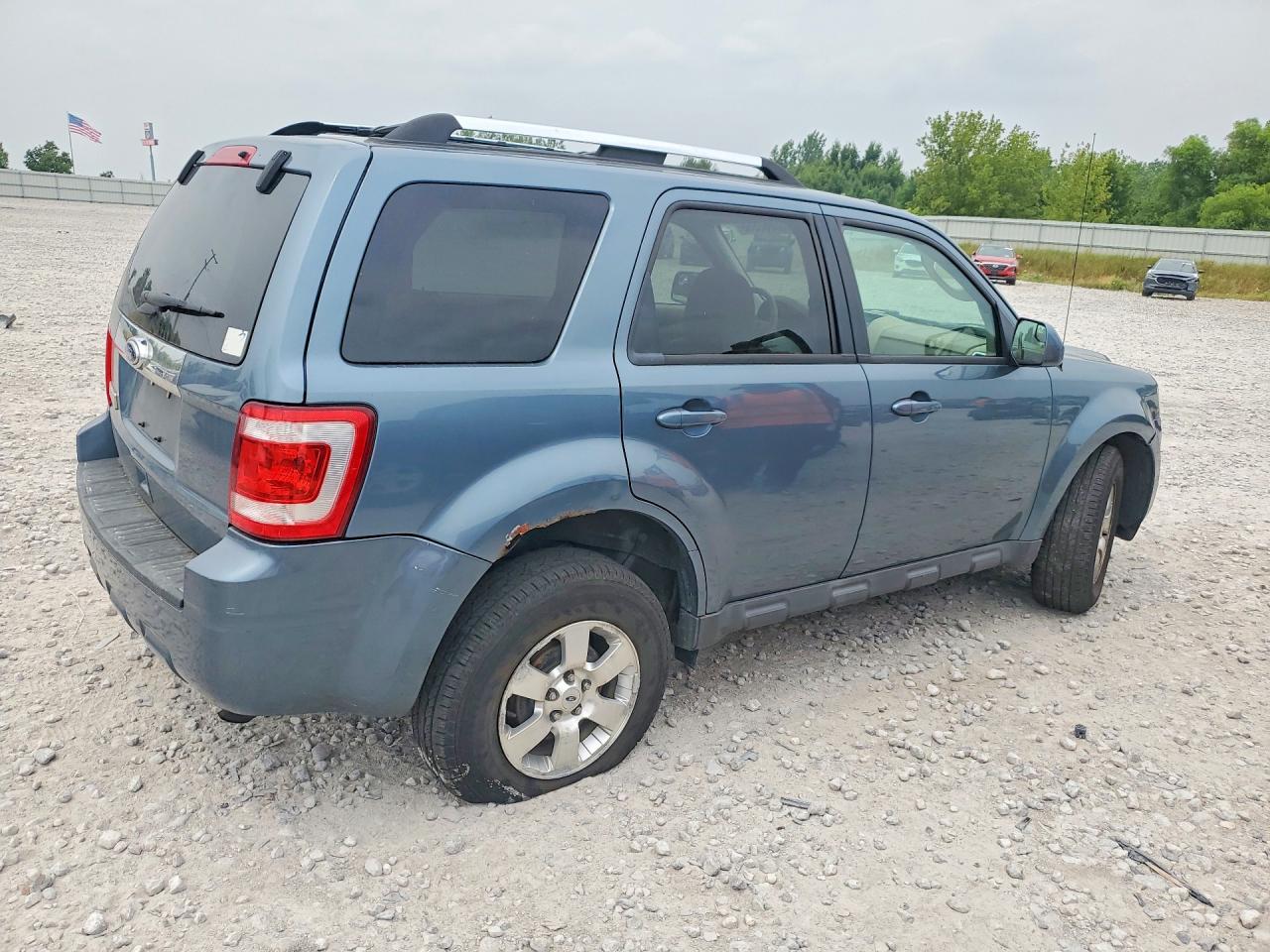 2011 Ford Escape Limited Синий vin: 1FMCU9E72BKC65629