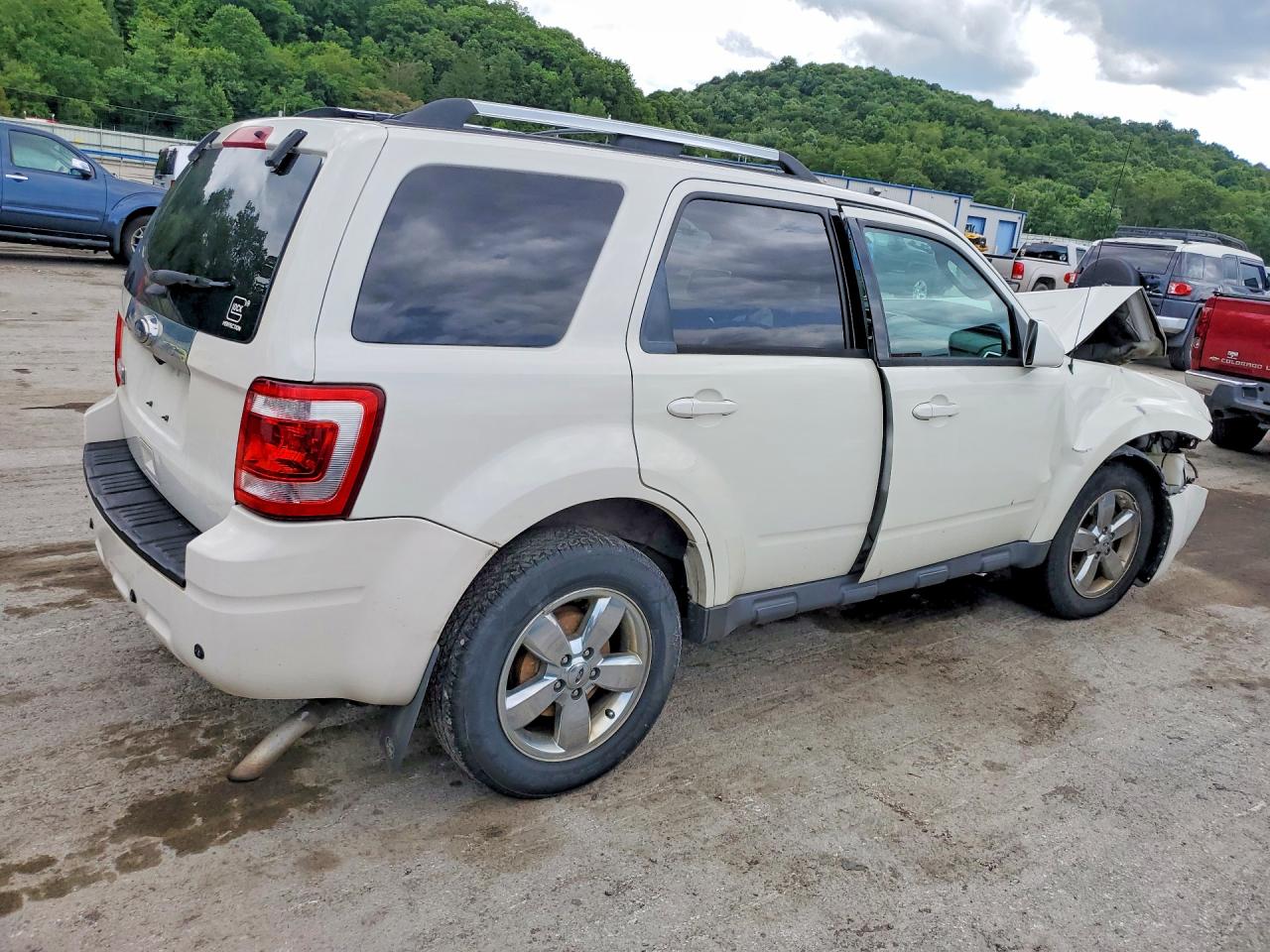 2012 Ford Escape Limited White vin: 1FMCU9E72CKA63360