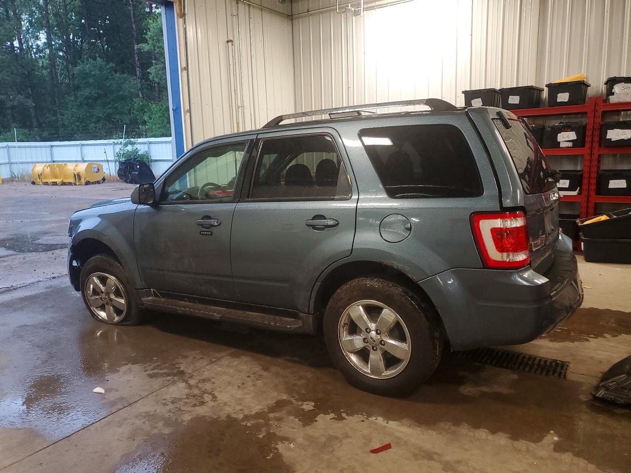 2012 Ford Escape Limited Синий vin: 1FMCU9E72CKC78639