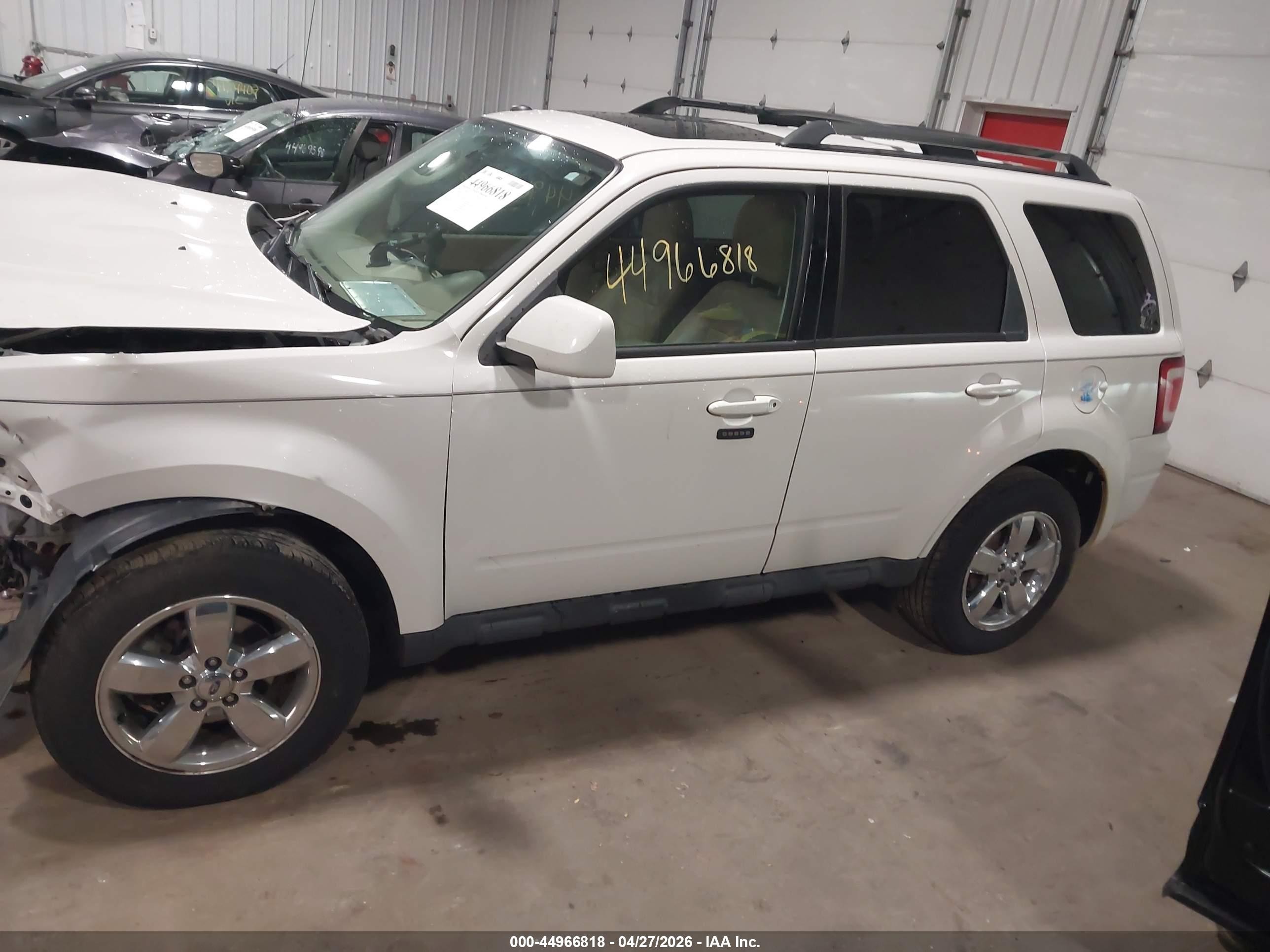 2012 Ford Escape Limited White vin: 1FMCU9E73CKA89787