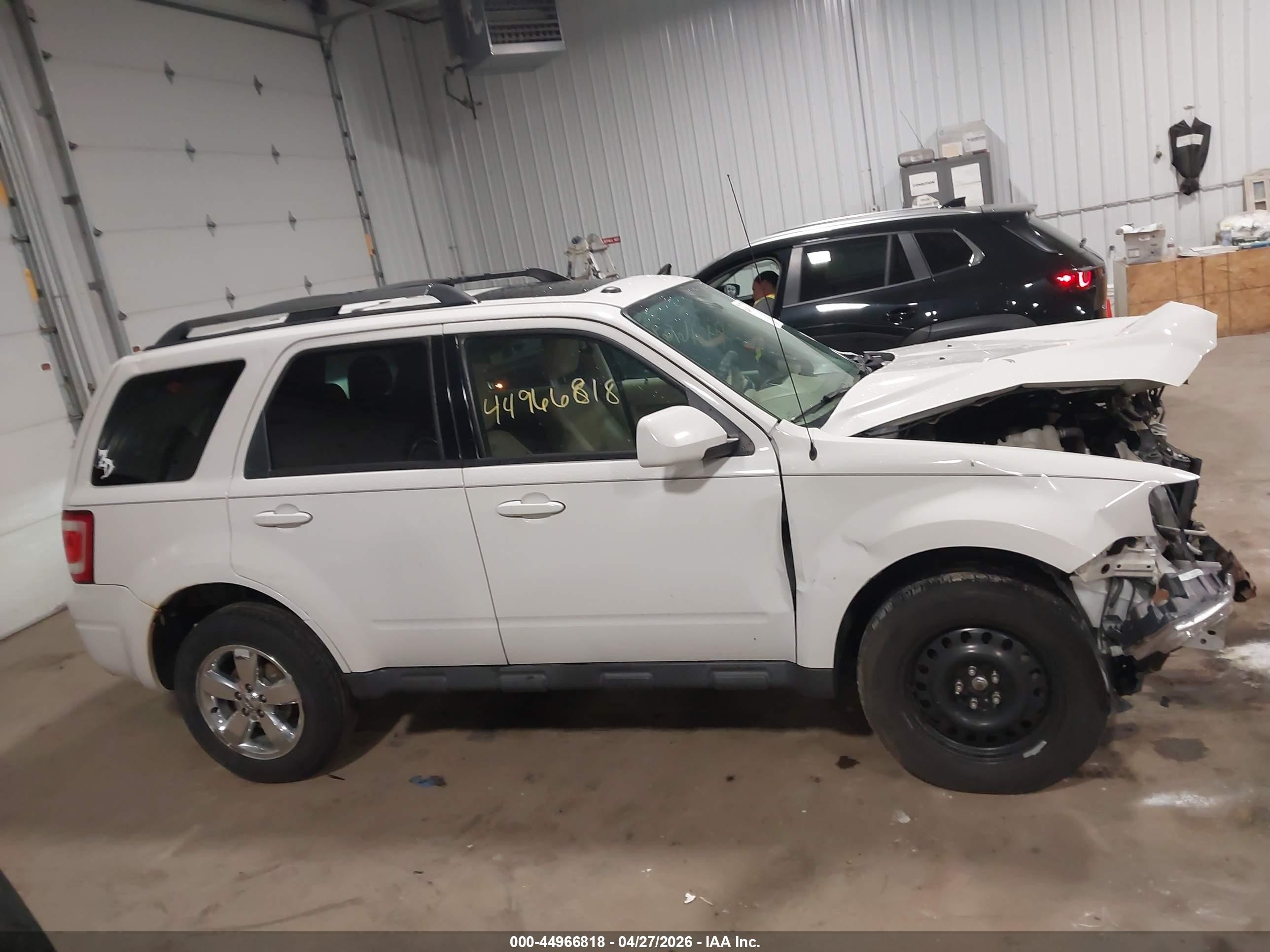 2012 Ford Escape Limited White vin: 1FMCU9E73CKA89787