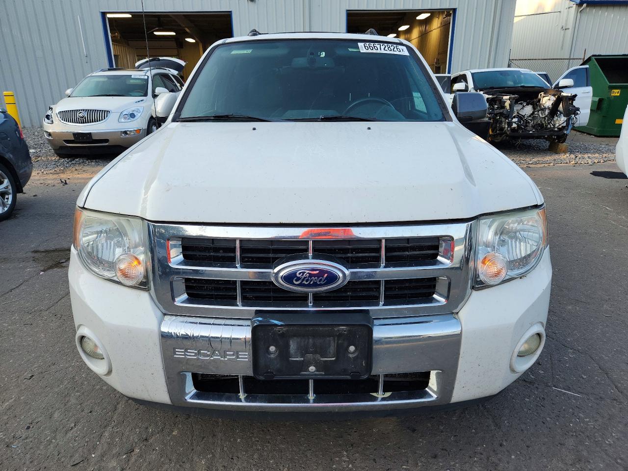 2012 Ford Escape Limited White vin: 1FMCU9E74CKB42352