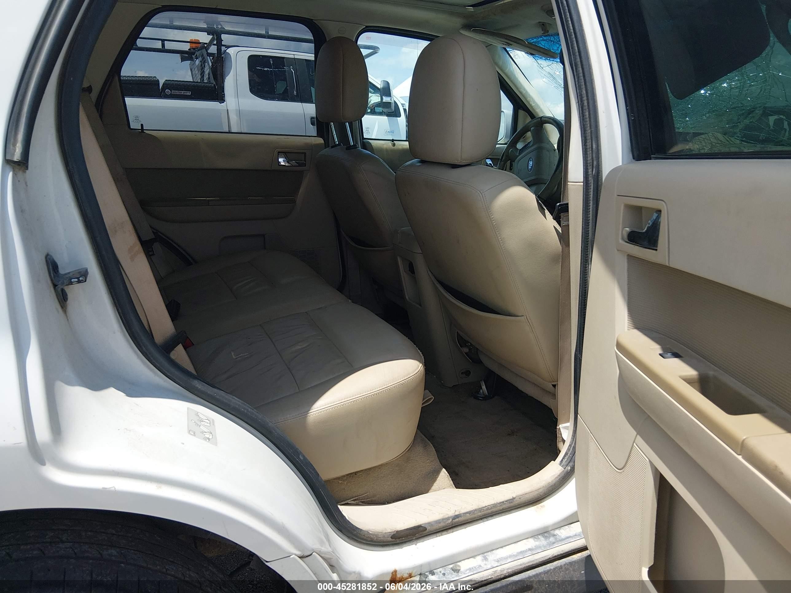 2012 Ford Escape Limited White vin: 1FMCU9E75CKB89857