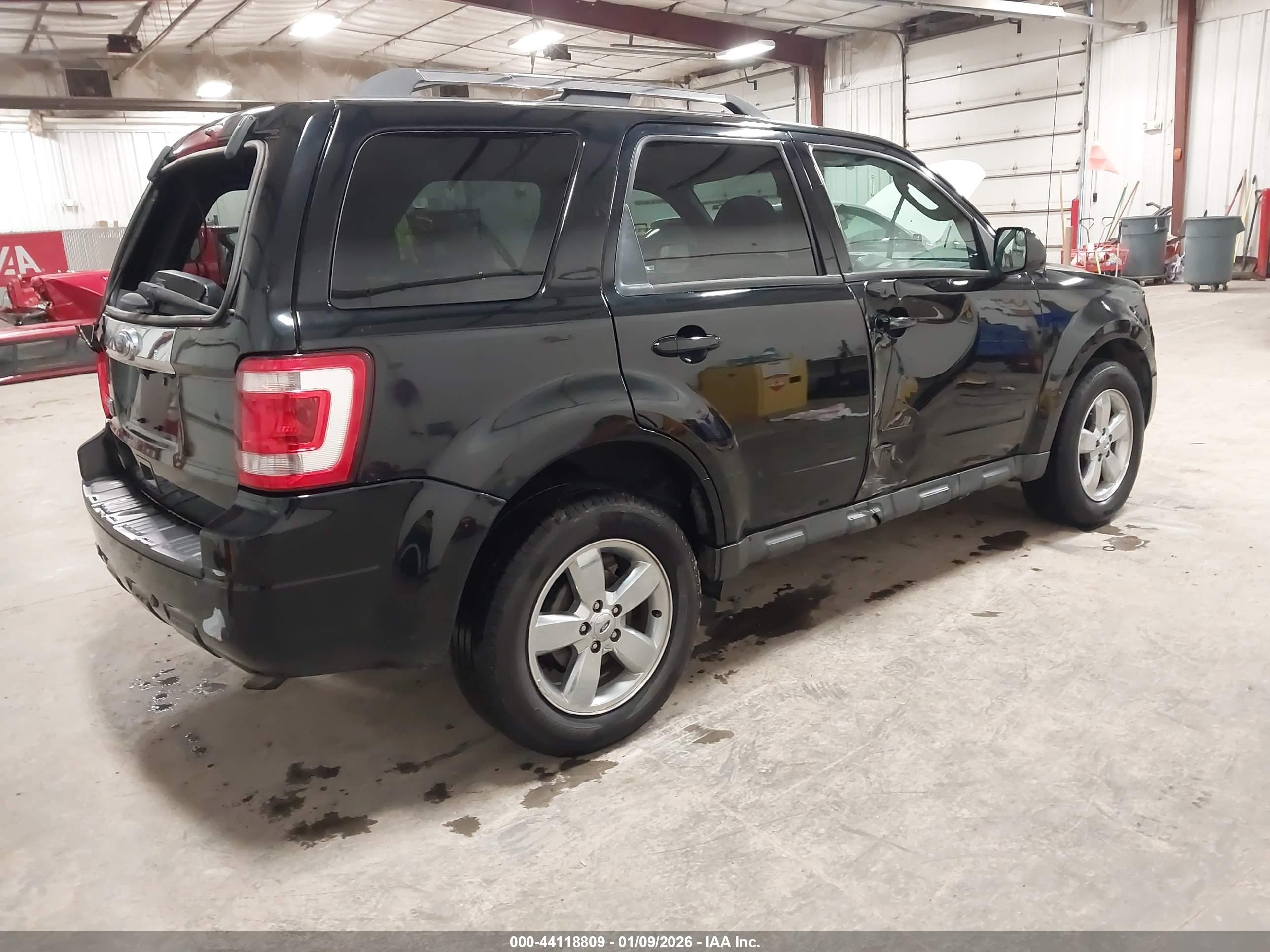 2012 Ford Escape Limited Черный vin: 1FMCU9E76CKB02192