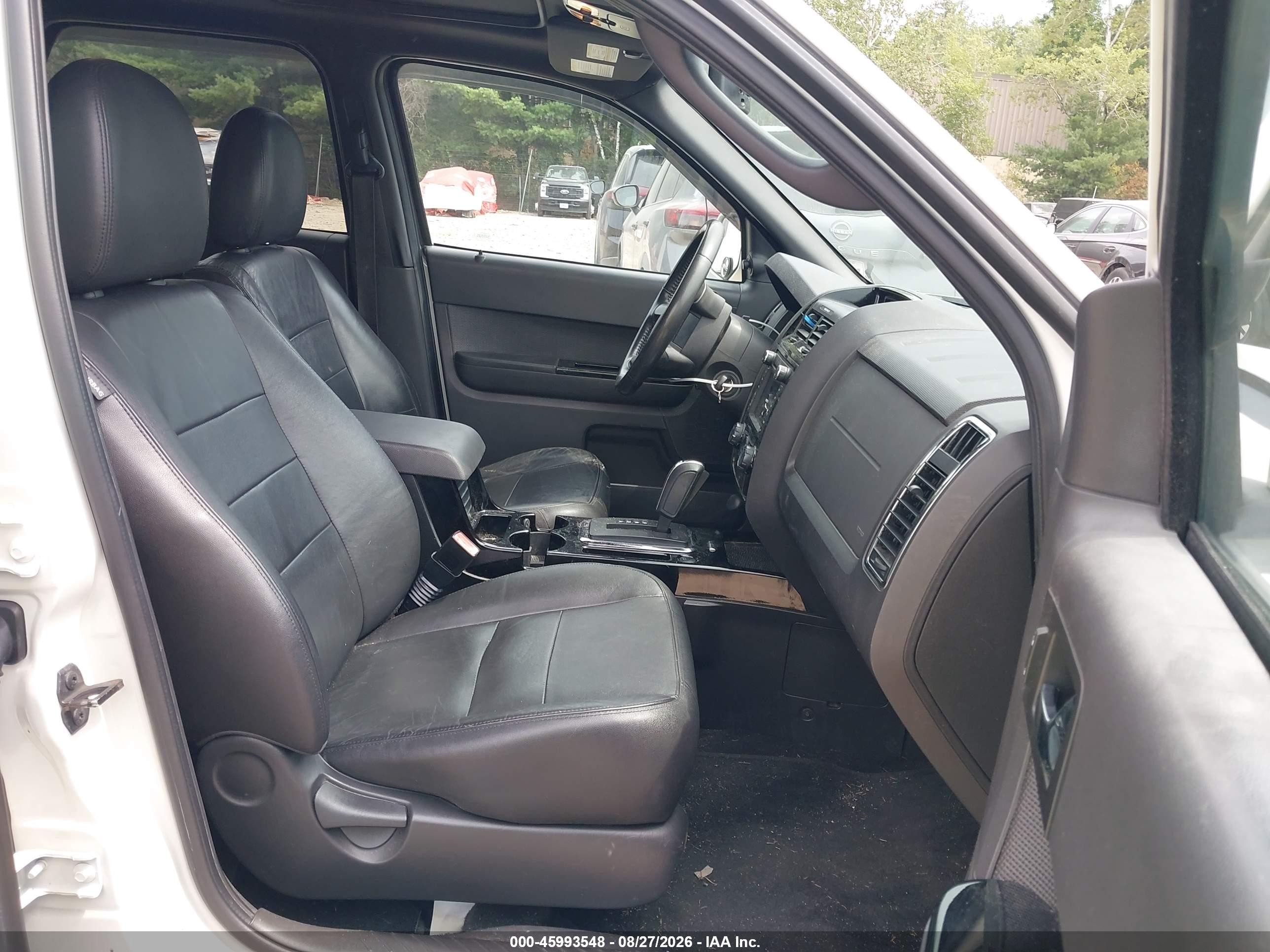 2011 Ford Escape Limited Белый vin: 1FMCU9E77BKA02777