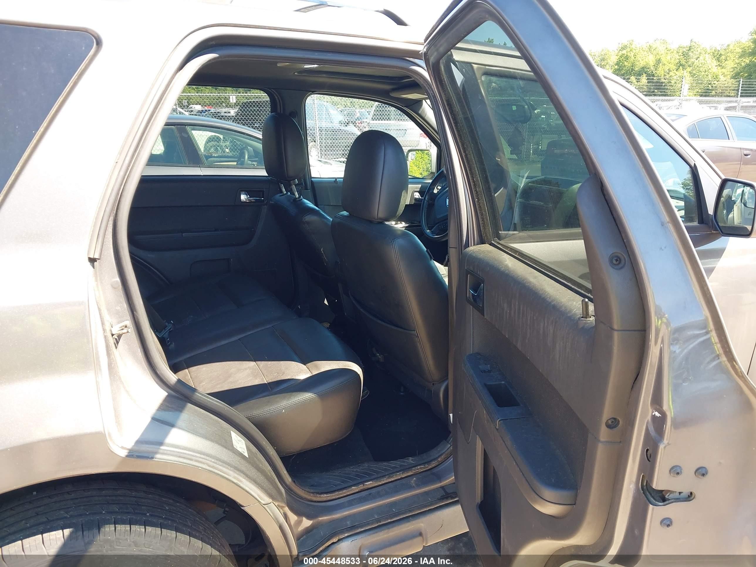 2011 Ford Escape Limited Green vin: 1FMCU9E78BKC65702
