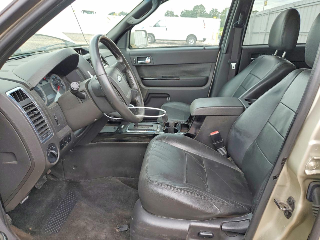 2010 Ford Escape Limited Silver vin: 1FMCU9EG0AKB12343