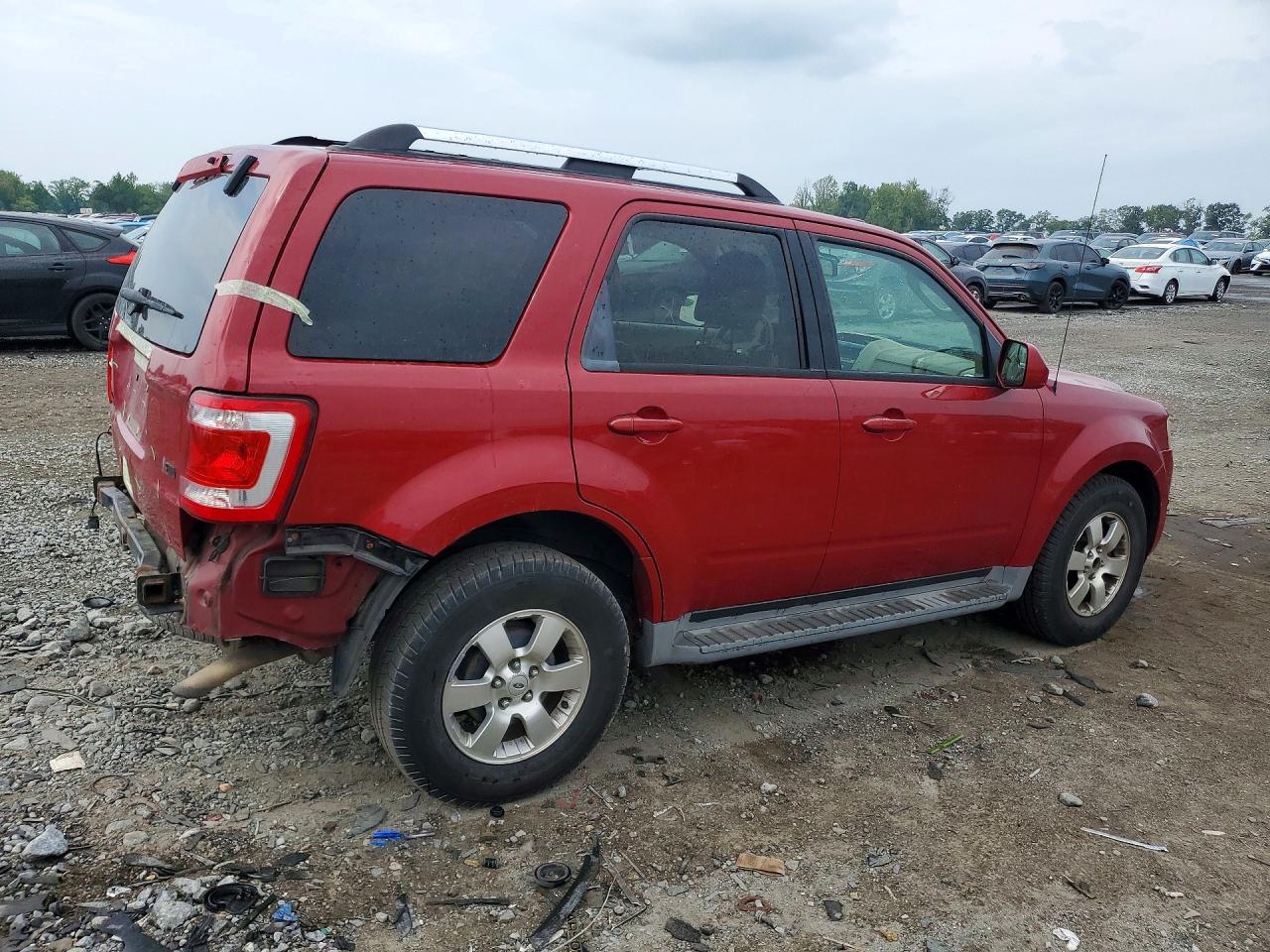 2011 Ford Escape Limited Red vin: 1FMCU9EG0BKA35779