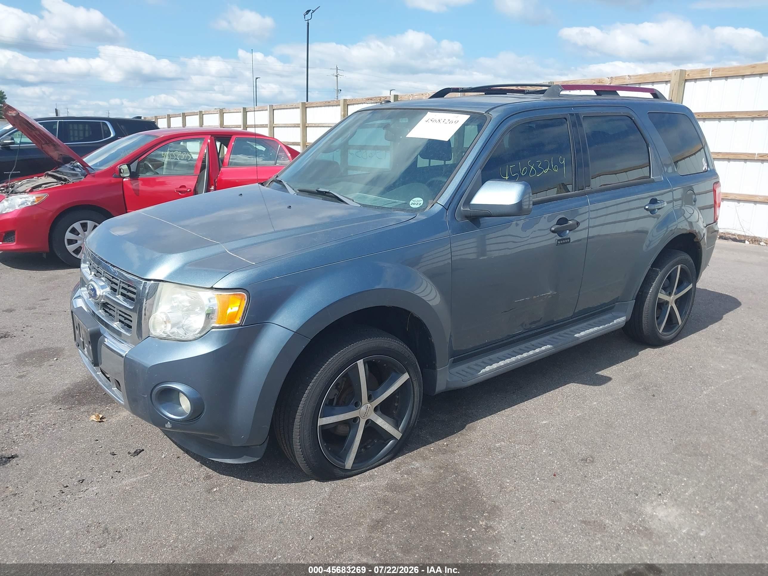 2011 Ford Escape Limited Blue vin: 1FMCU9EG0BKA85744
