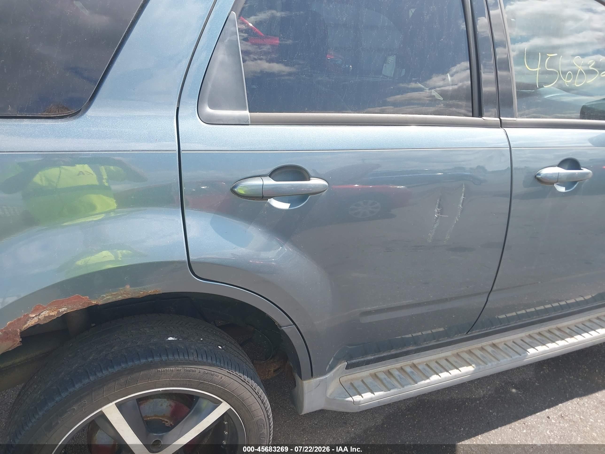 2011 Ford Escape Limited Blue vin: 1FMCU9EG0BKA85744