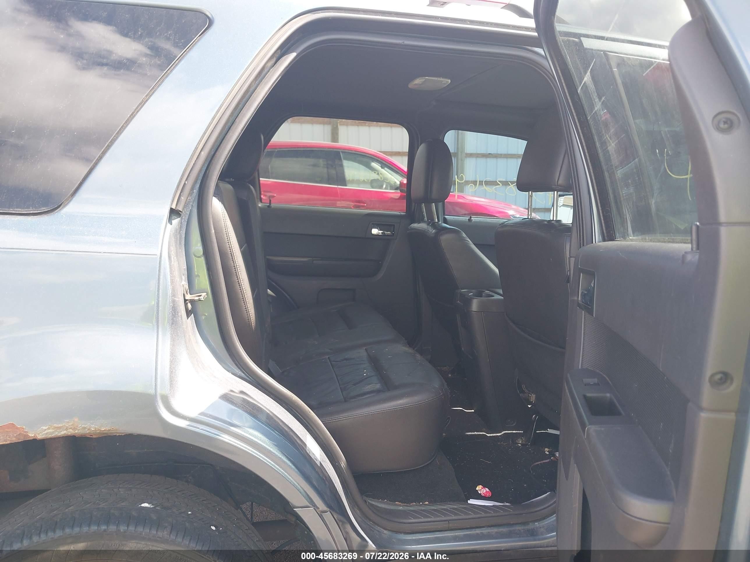 2011 Ford Escape Limited Blue vin: 1FMCU9EG0BKA85744