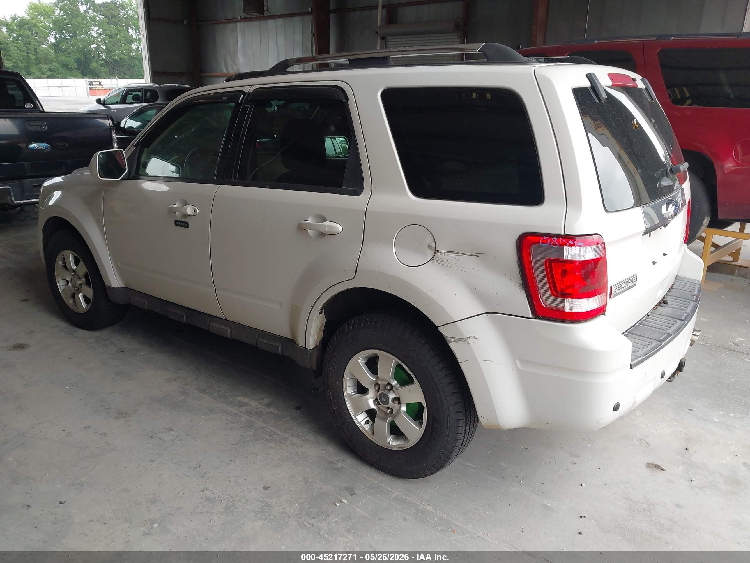 2011 Ford Escape Limited White vin: 1FMCU9EG0BKB95886