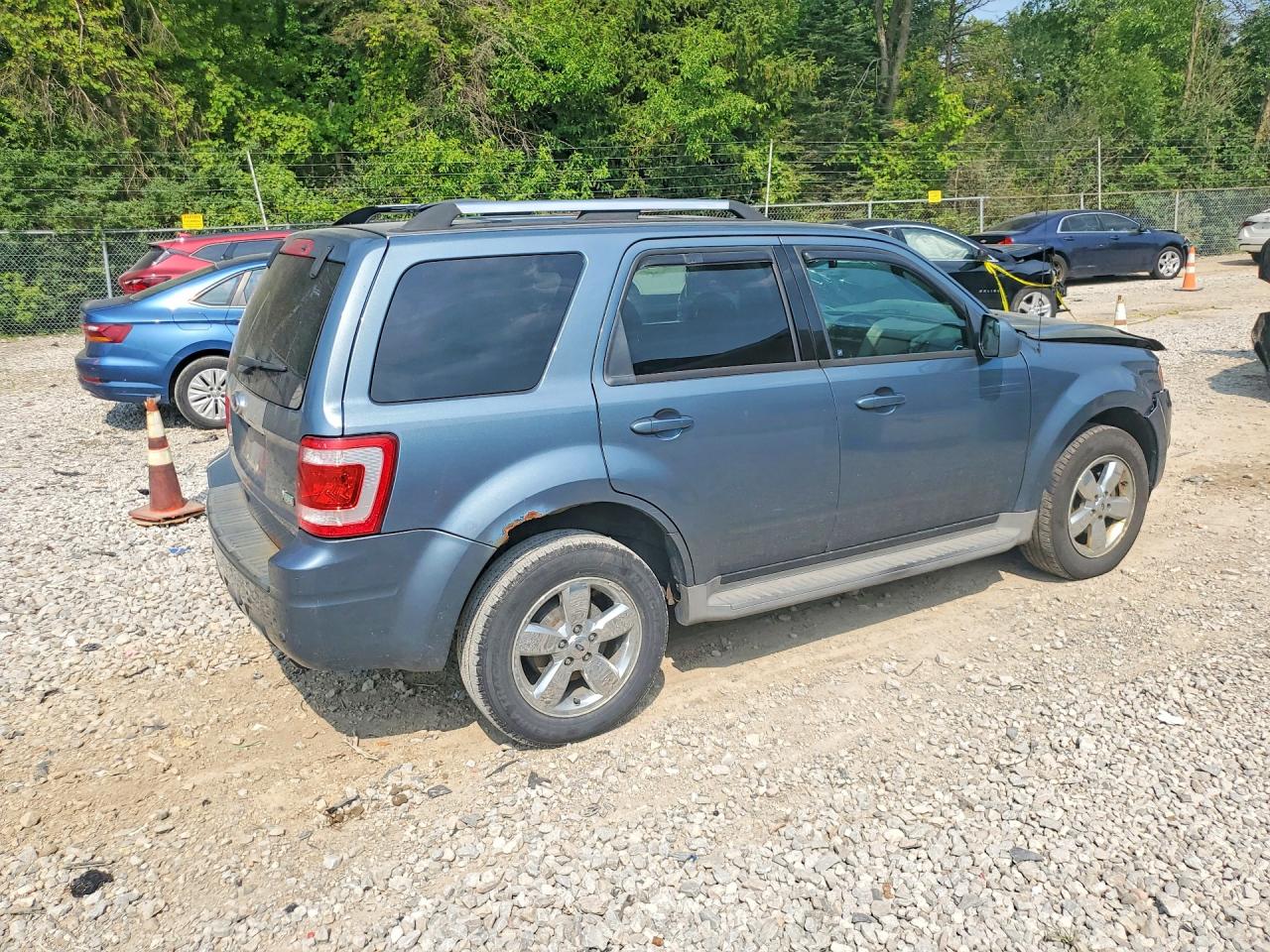 2011 Ford Escape Limited Teal vin: 1FMCU9EG0BKC49896