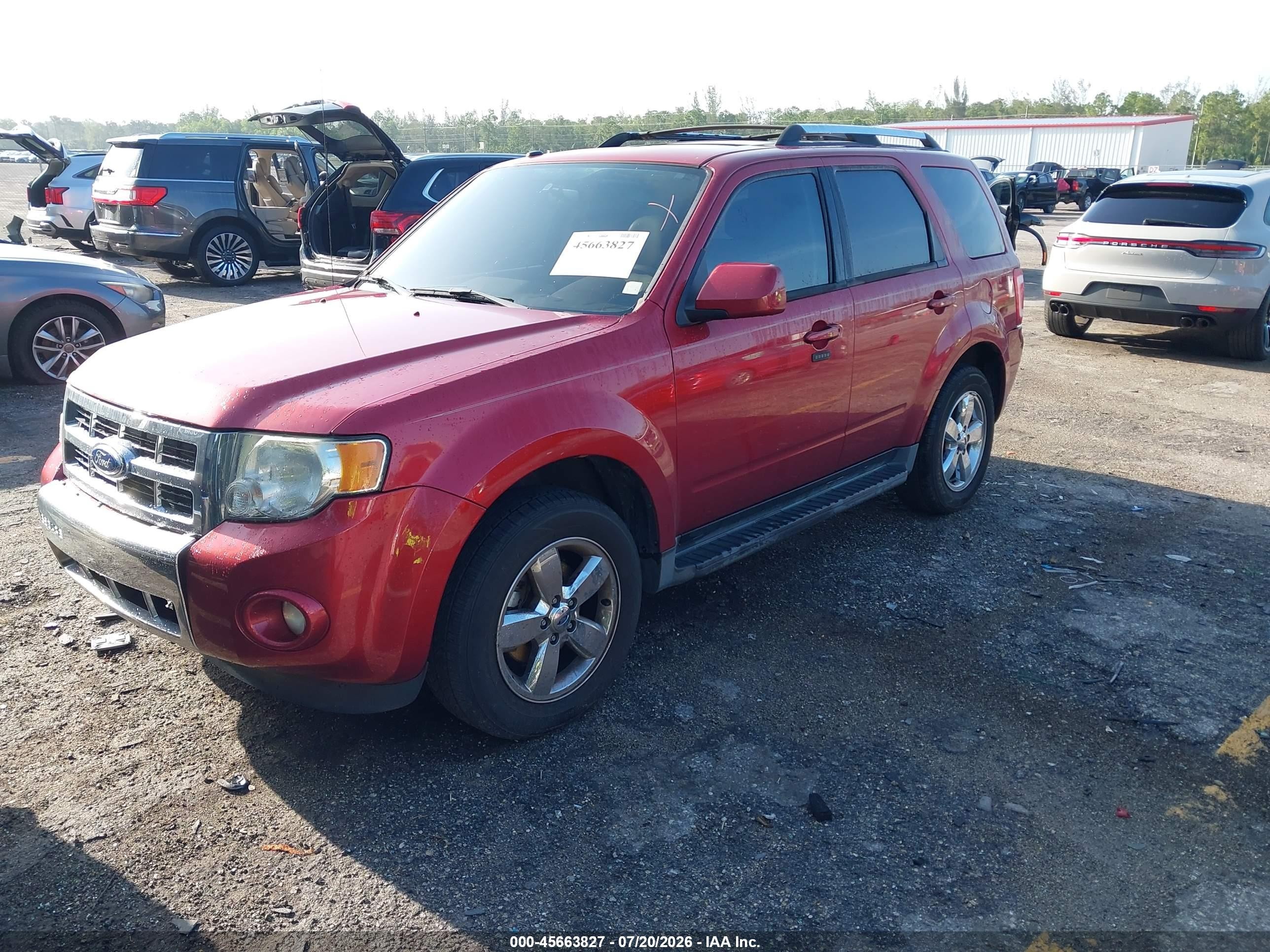 2012 Ford Escape Limited Red vin: 1FMCU9EG0CKB66860