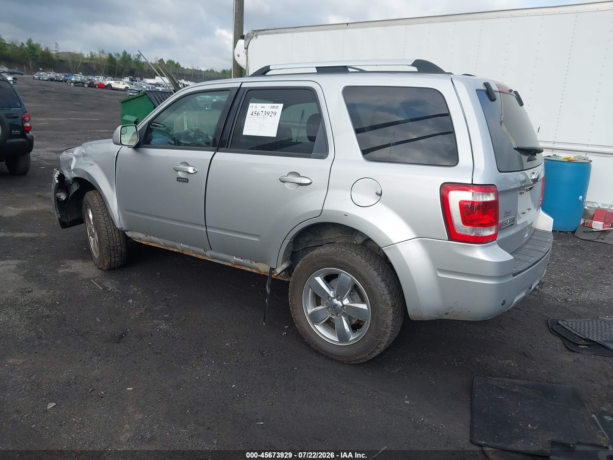 2012 Ford Escape Limited Серебряный vin: 1FMCU9EG0CKB99860