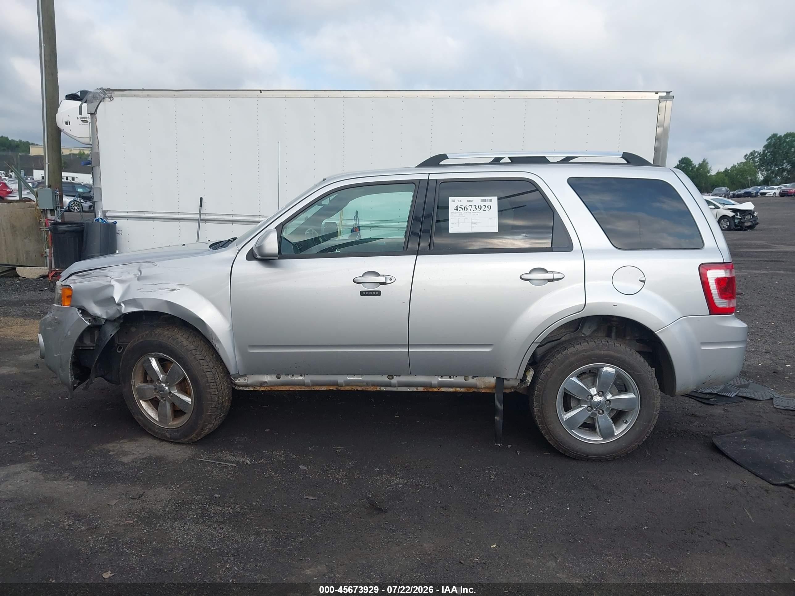 2012 Ford Escape Limited Серебряный vin: 1FMCU9EG0CKB99860
