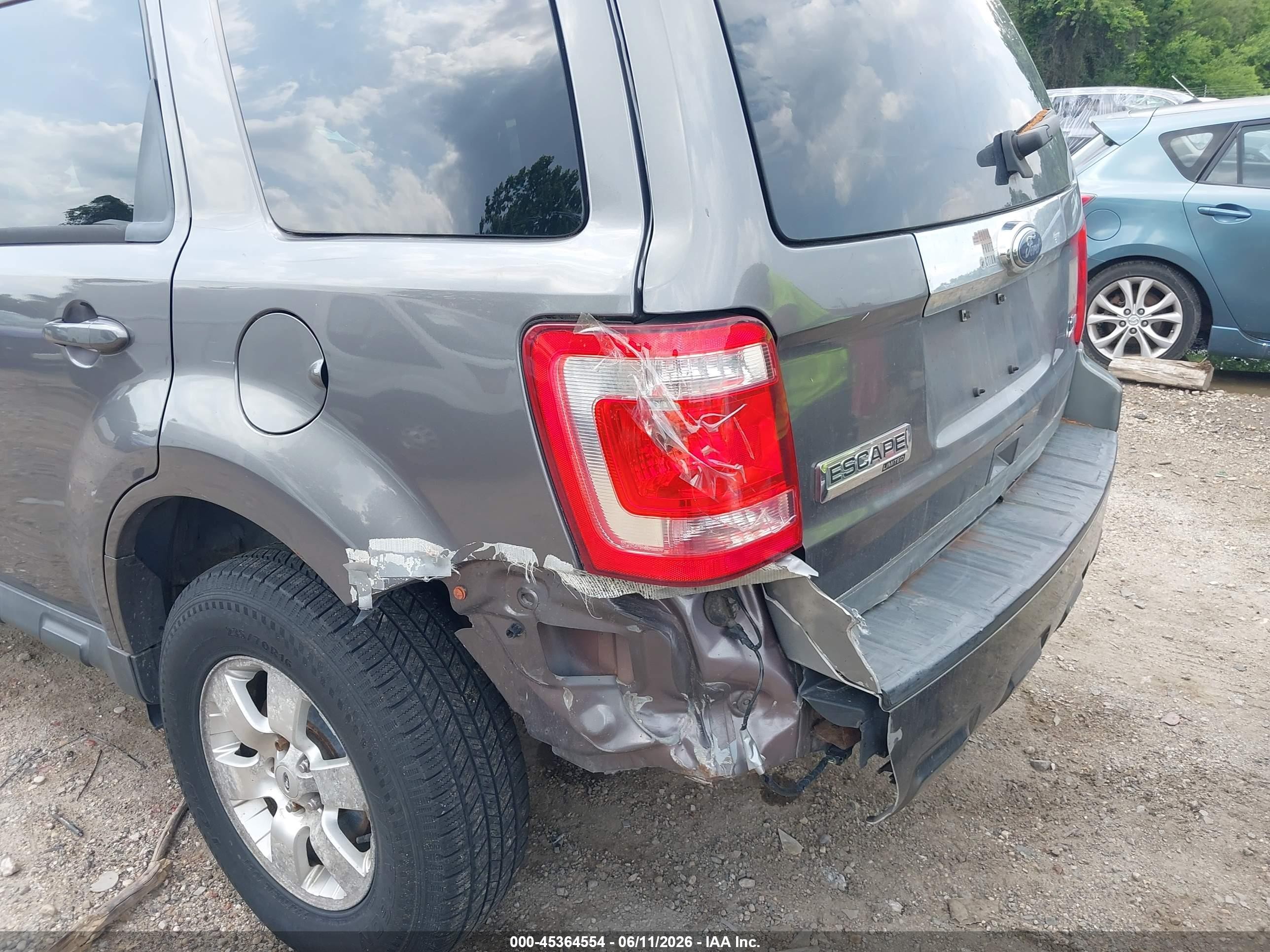 2010 Ford Escape Limited Gray vin: 1FMCU9EG1AKD20666