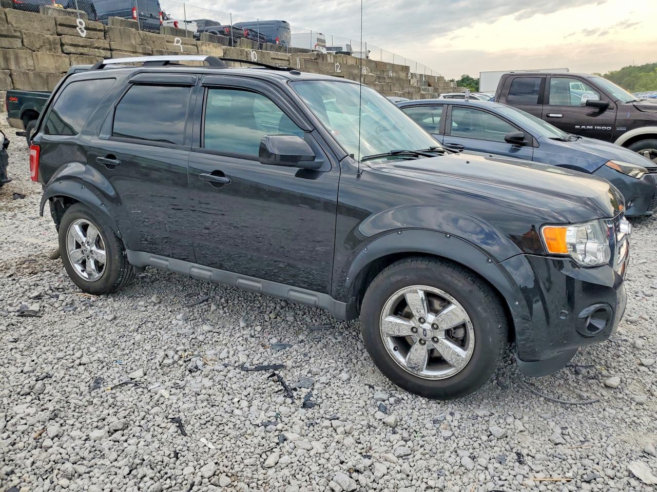 2011 Ford Escape Limited Black vin: 1FMCU9EG1BKA01883