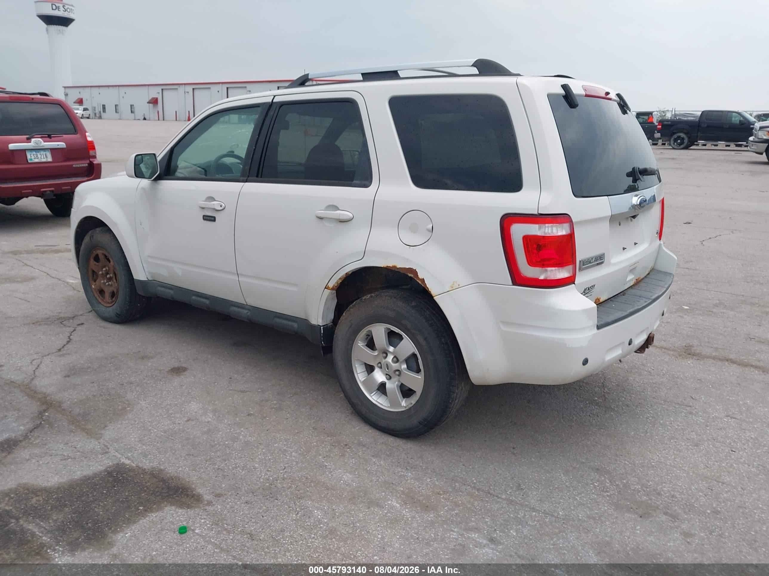2011 Ford Escape Limited White vin: 1FMCU9EG1BKA55670