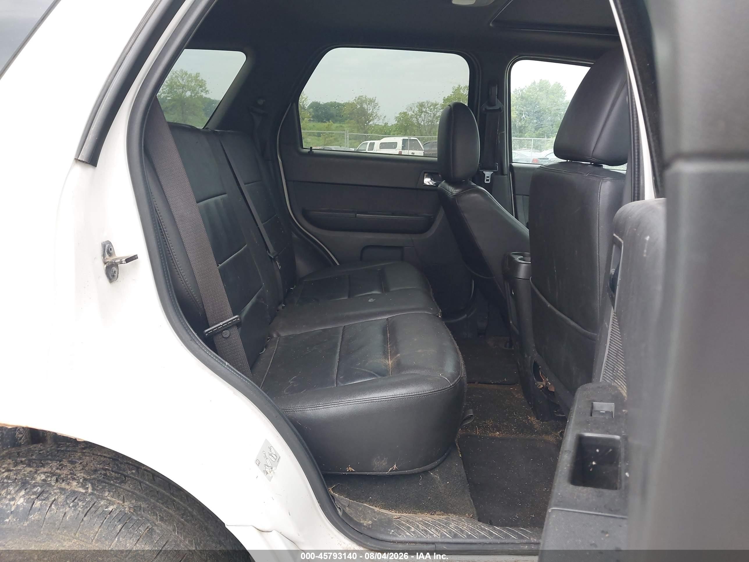 2011 Ford Escape Limited White vin: 1FMCU9EG1BKA55670