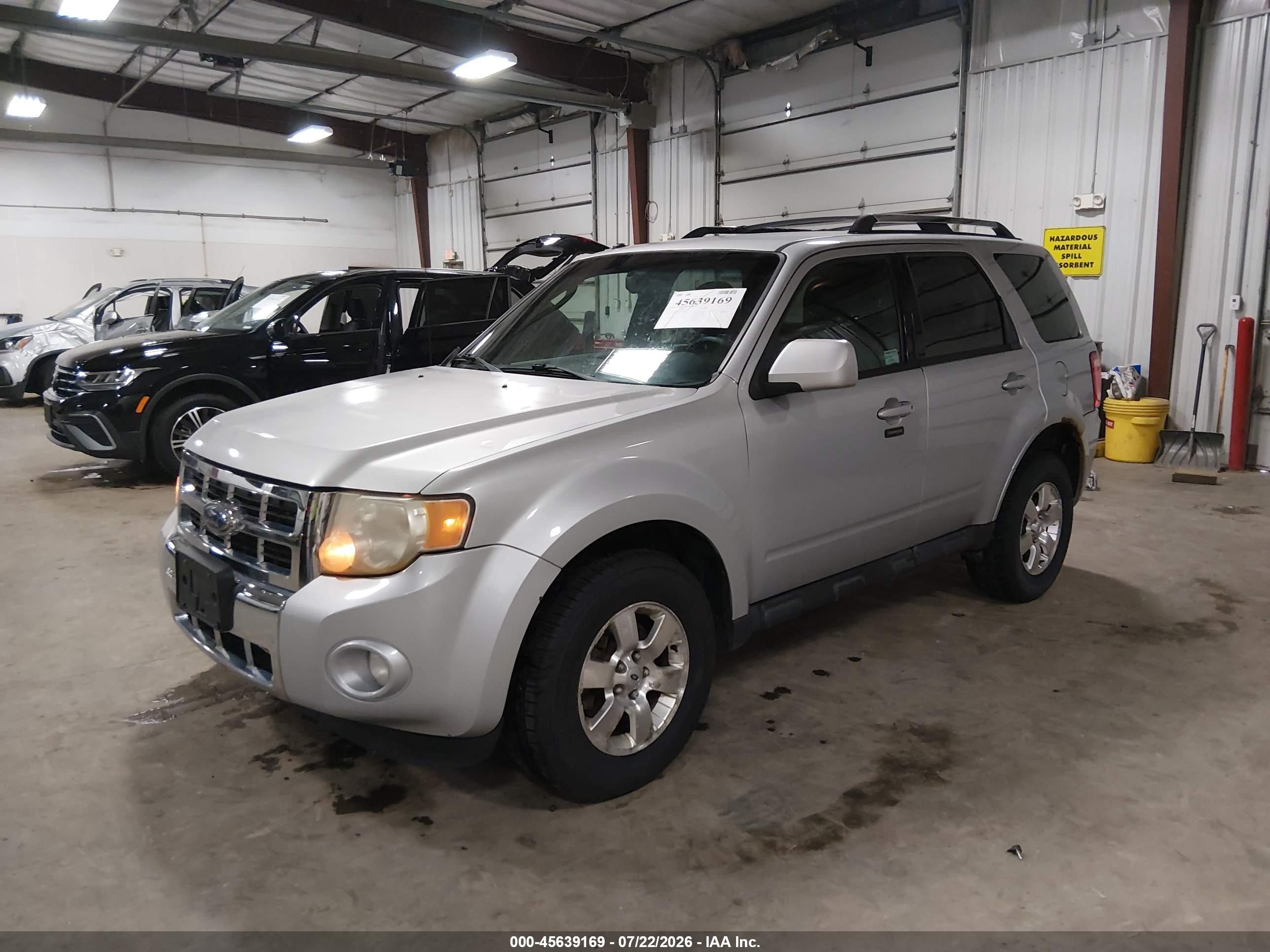 2011 Ford Escape Limited Silver vin: 1FMCU9EG1BKB48530