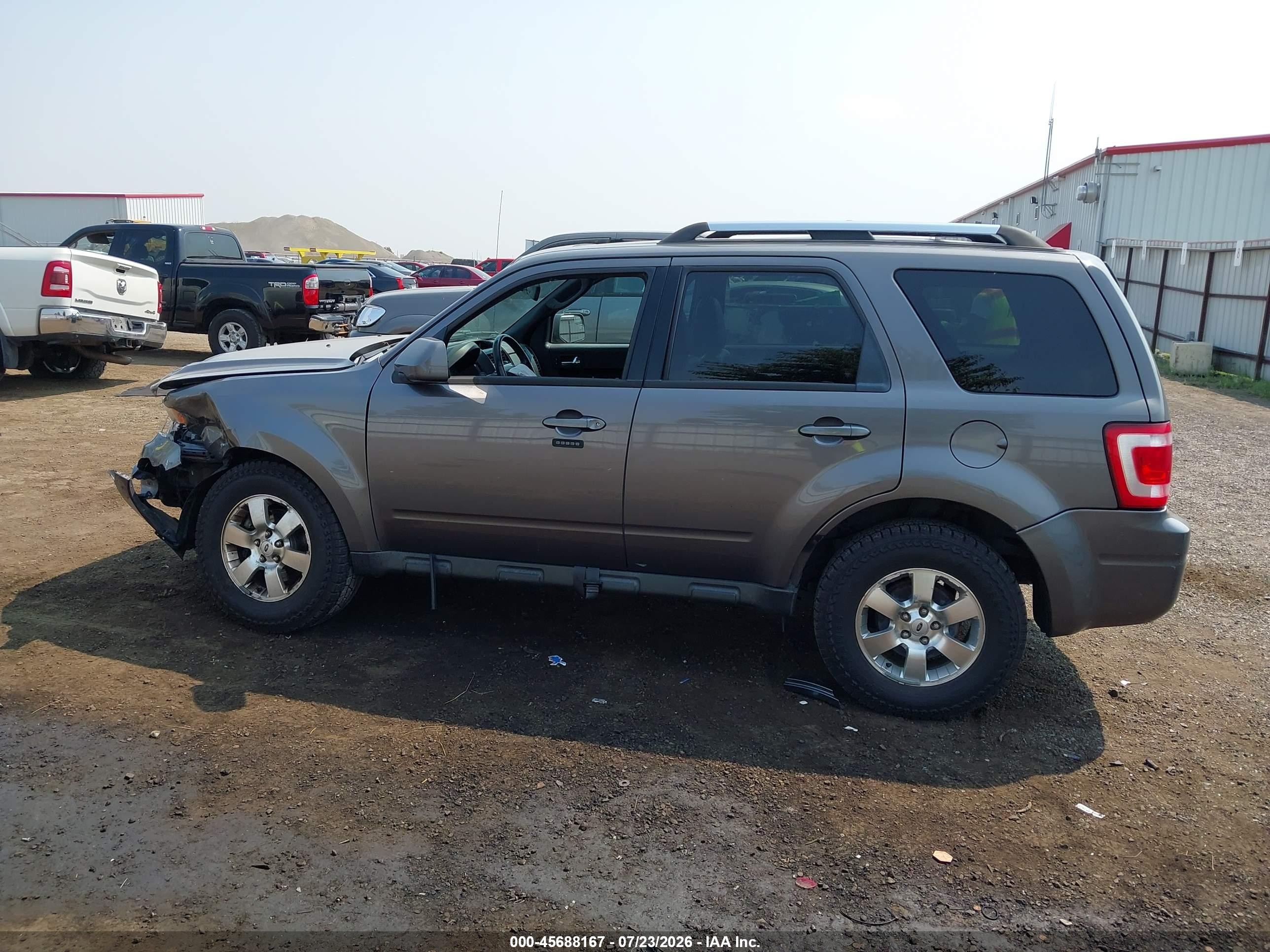 2011 Ford Escape Limited Blue vin: 1FMCU9EG1BKC11111