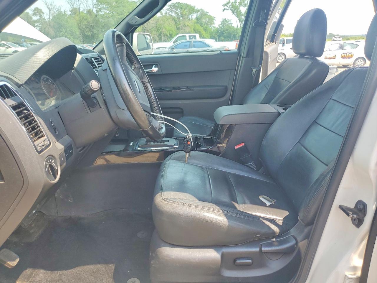 2012 Ford Escape Limited White vin: 1FMCU9EG1CKA72597