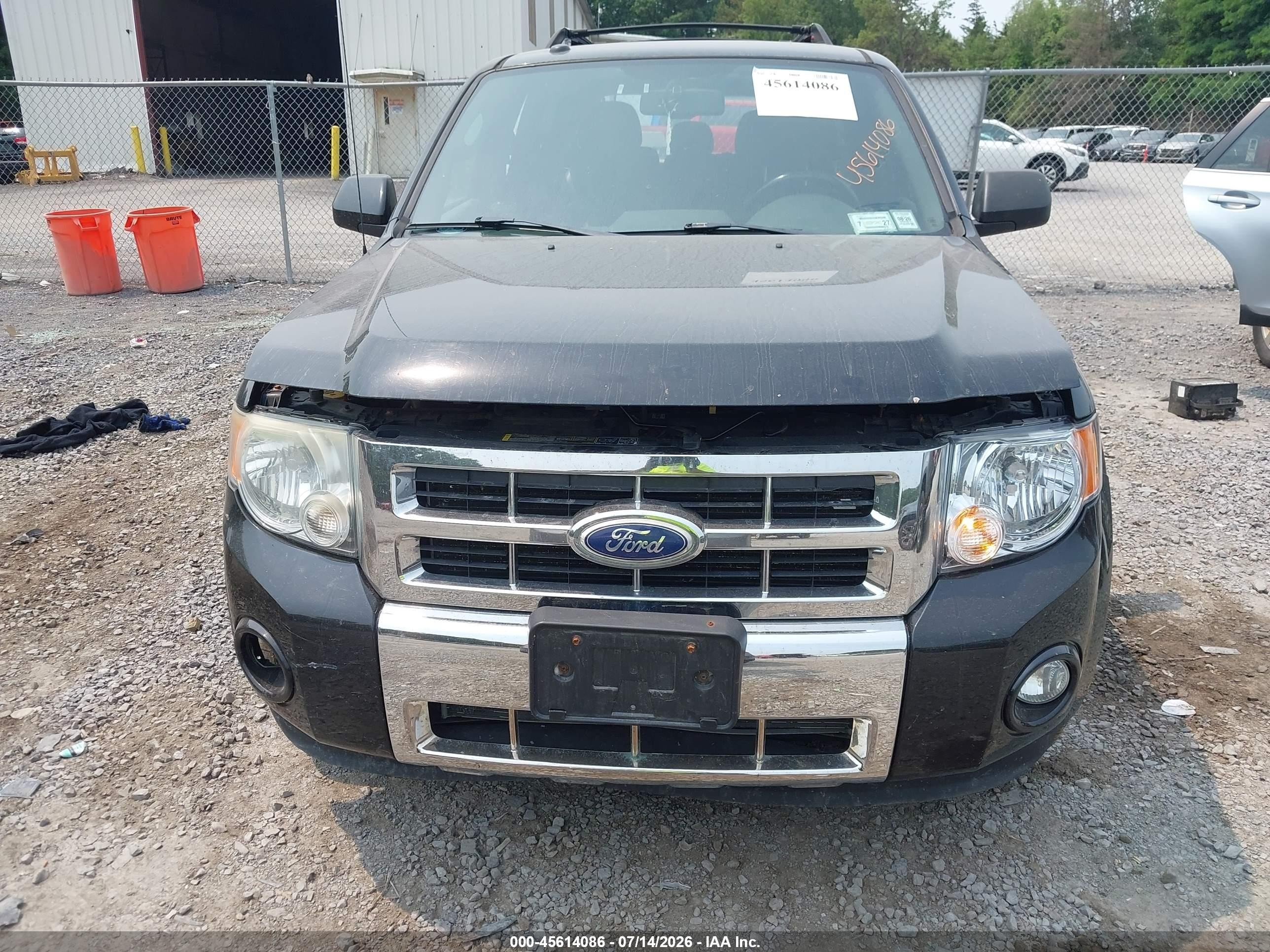 2010 Ford Escape Limited Черный vin: 1FMCU9EG2AKC14372