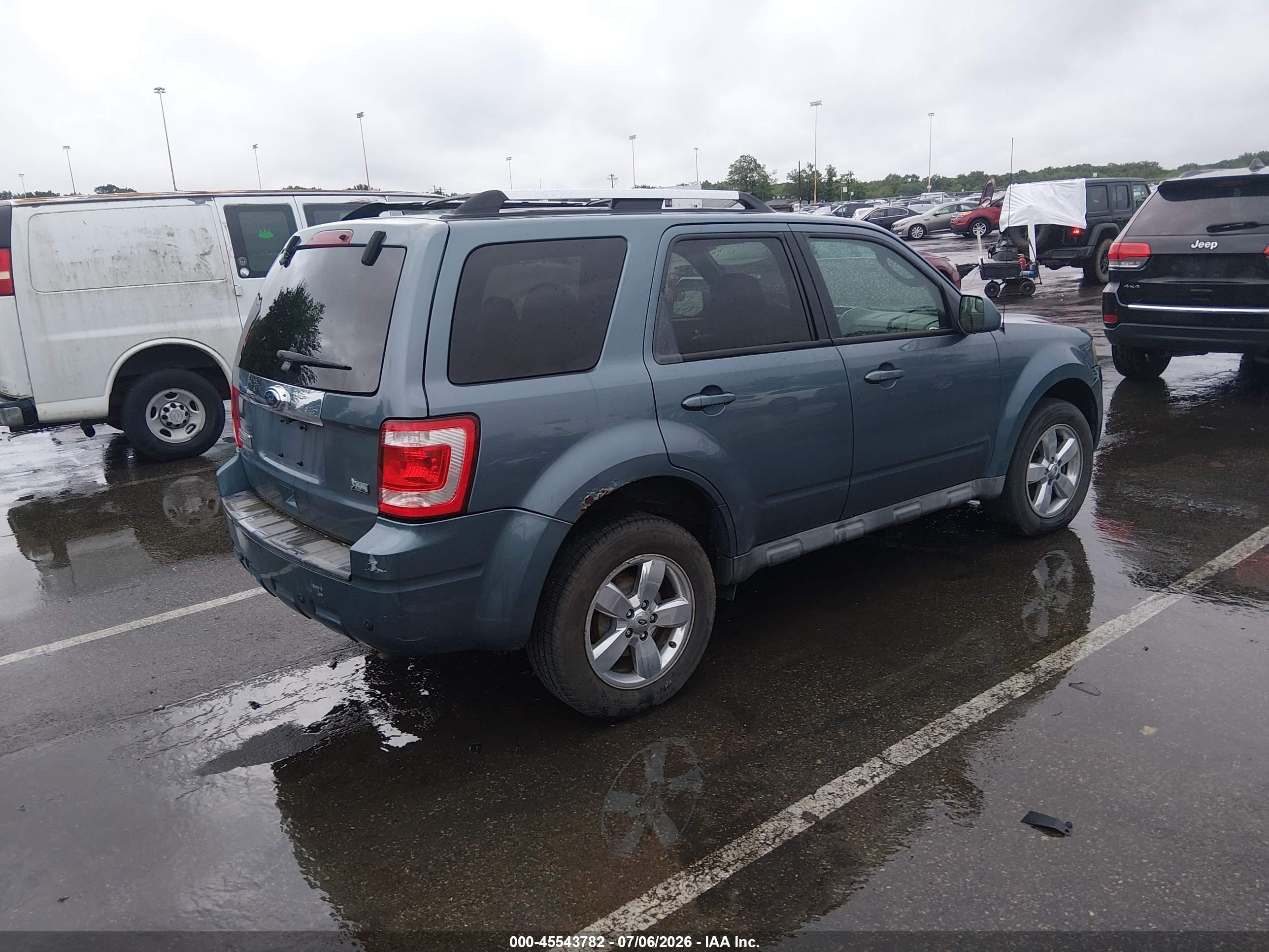 2011 Ford Escape Limited Blue vin: 1FMCU9EG2BKA41406