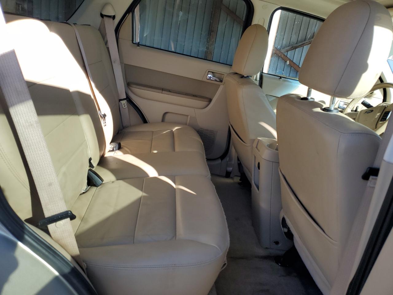 2011 Ford Escape Limited Gold vin: 1FMCU9EG2BKB20039
