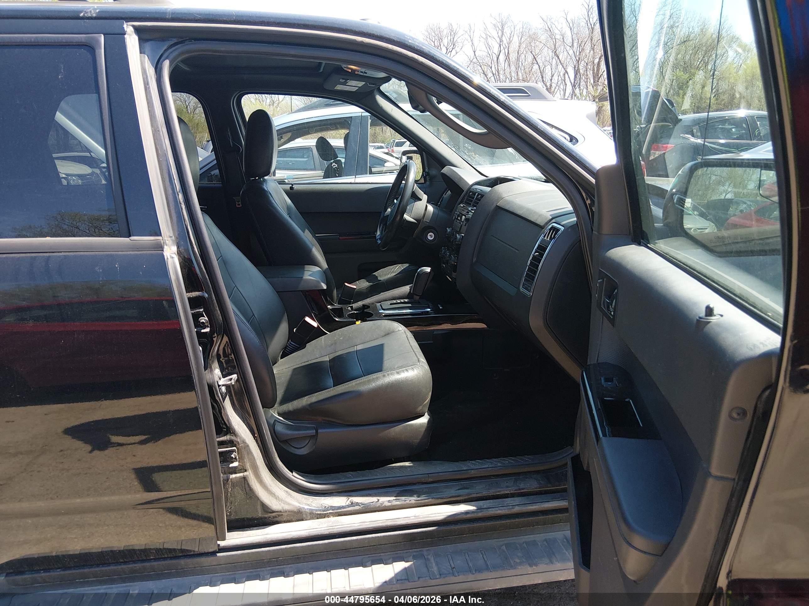2012 Ford Escape Limited Black vin: 1FMCU9EG2CKA64833