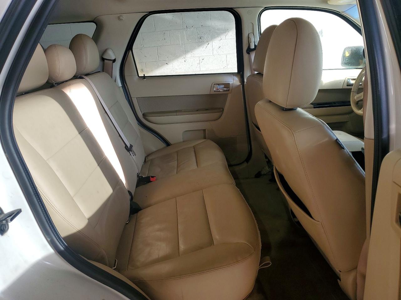 2012 Ford Escape Limited White vin: 1FMCU9EG2CKB00293