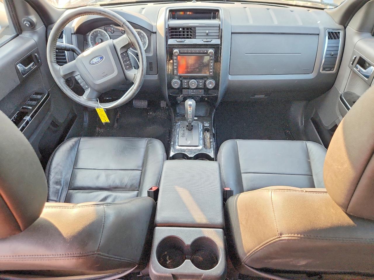 2011 Ford Escape Limited Серебряный vin: 1FMCU9EG3BKB64843