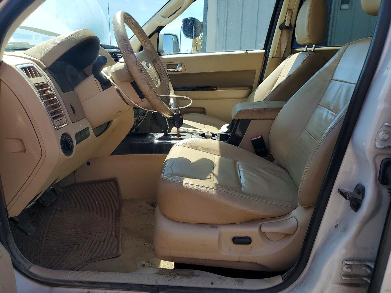 2011 Ford Escape Limited White vin: 1FMCU9EG3BKB88334