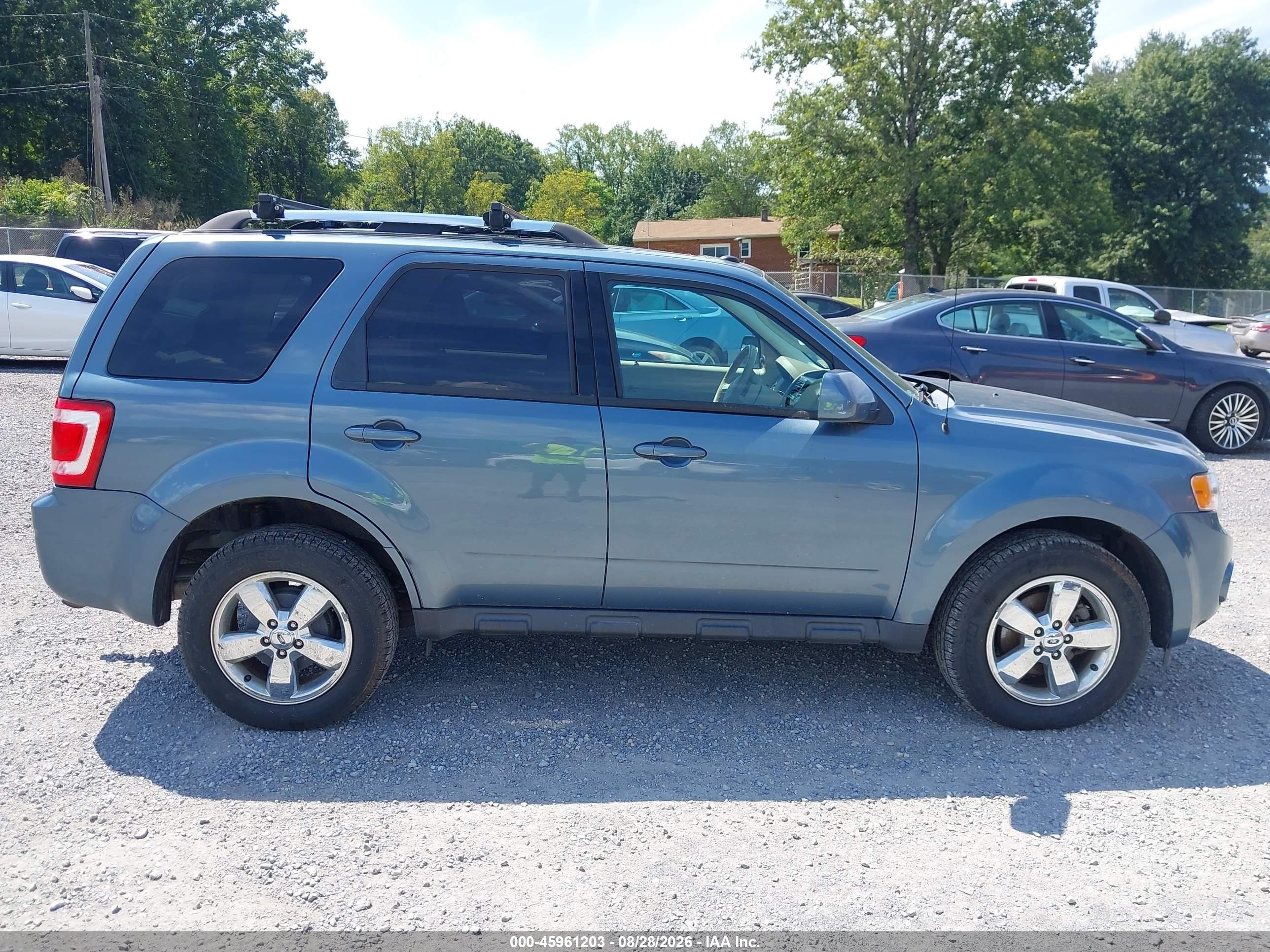 2012 Ford Escape Limited Blue vin: 1FMCU9EG3CKA42033