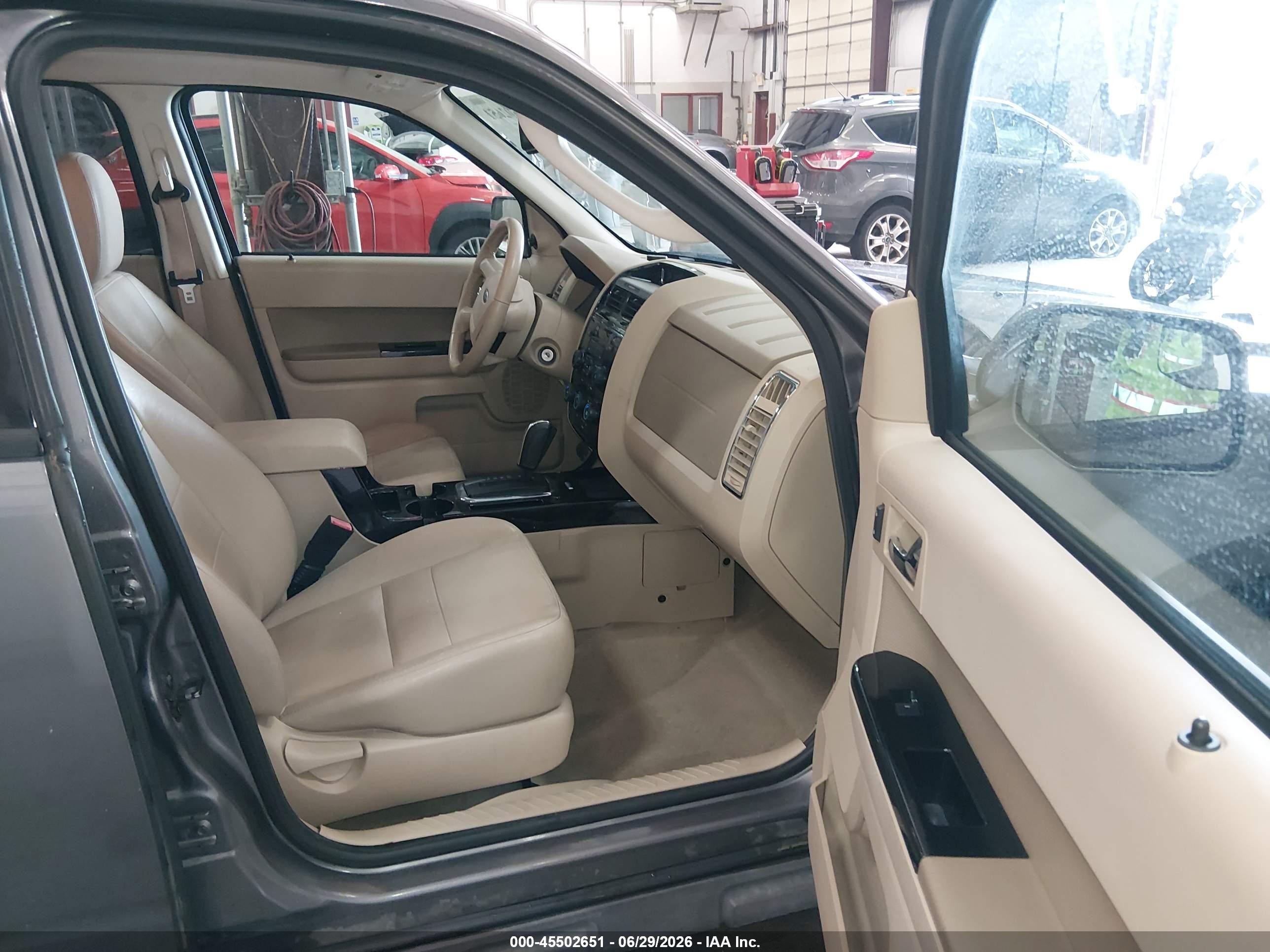 2012 Ford Escape Limited Gray vin: 1FMCU9EG3CKB42150