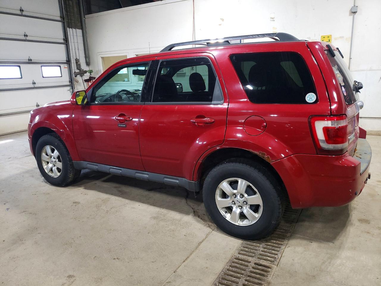 2010 Ford Escape Limited Red vin: 1FMCU9EG4AKC30606