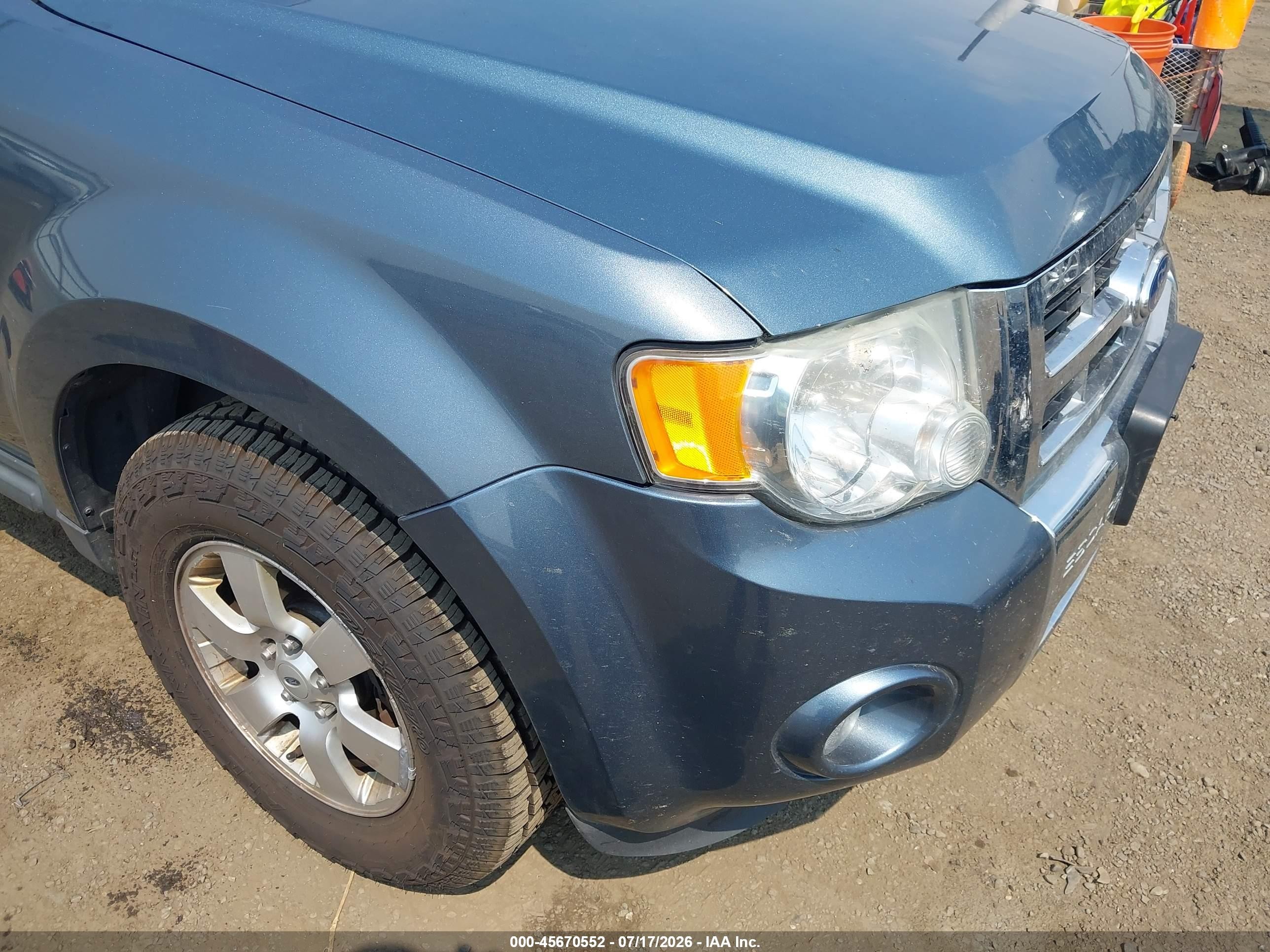 2011 Ford Escape Limited Blue vin: 1FMCU9EG4BKB14680