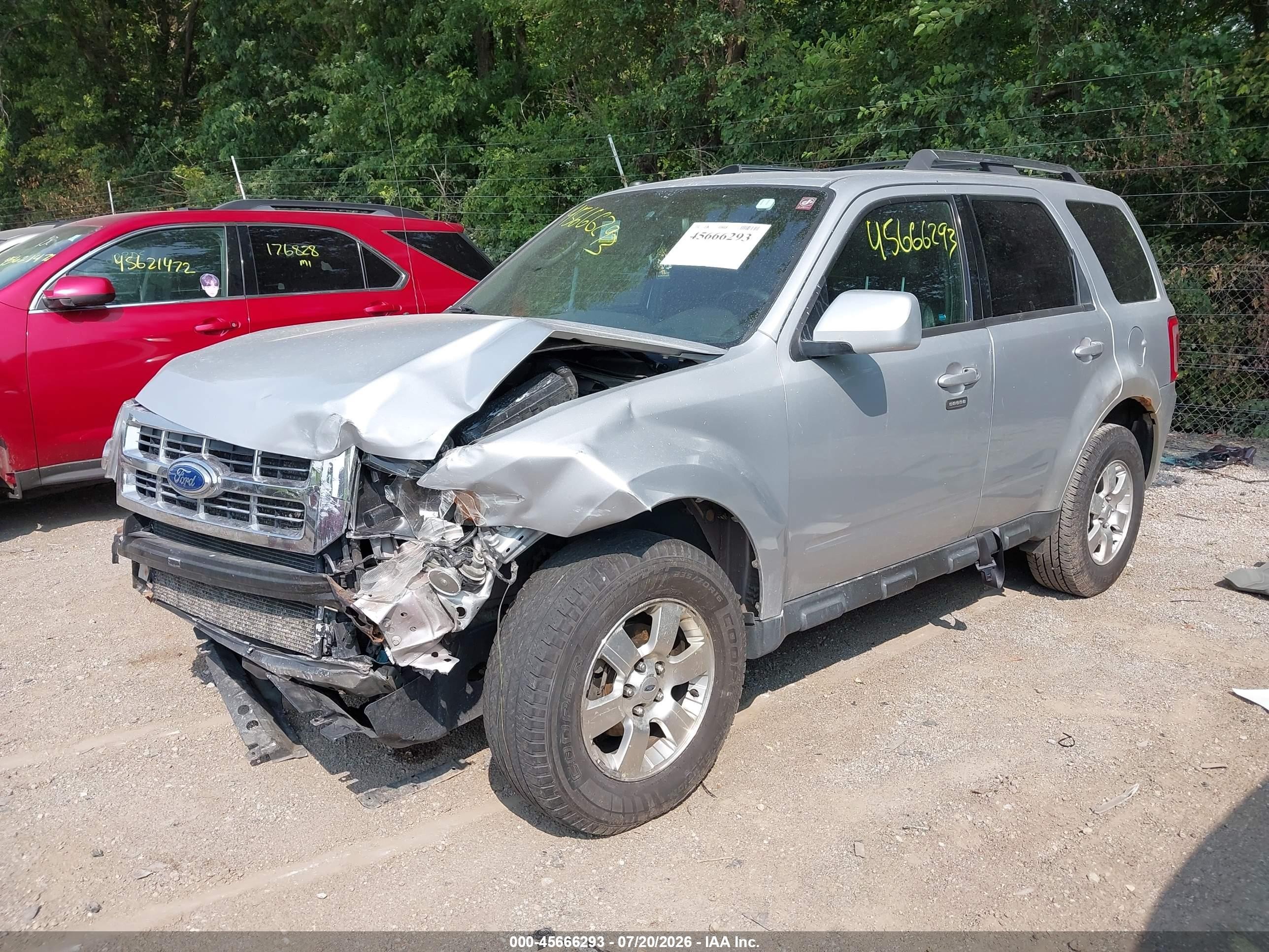 2011 Ford Escape Limited Silver vin: 1FMCU9EG4BKB64852