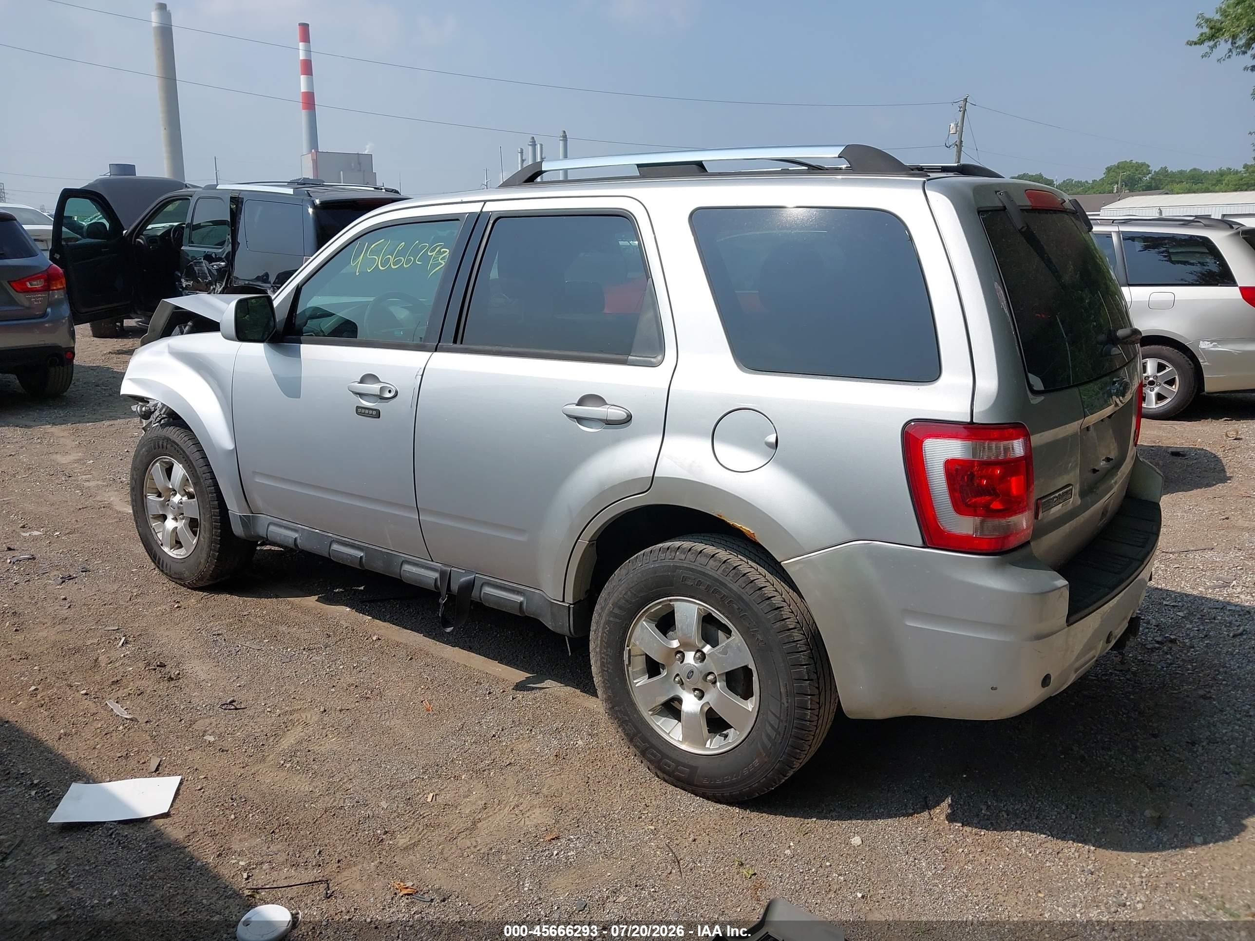 2011 Ford Escape Limited Silver vin: 1FMCU9EG4BKB64852