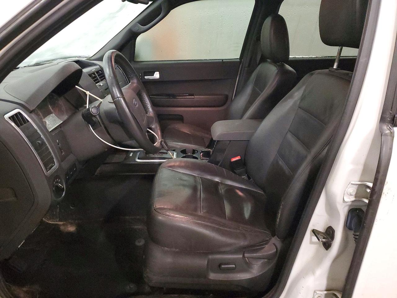 2011 Ford Escape Limited White vin: 1FMCU9EG4BKB65323