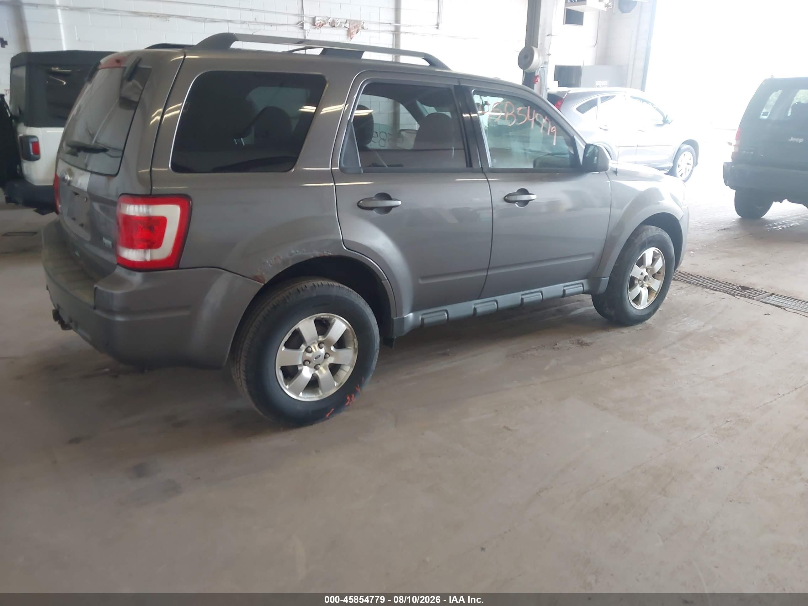 2011 Ford Escape Limited Серый vin: 1FMCU9EG4BKC49173