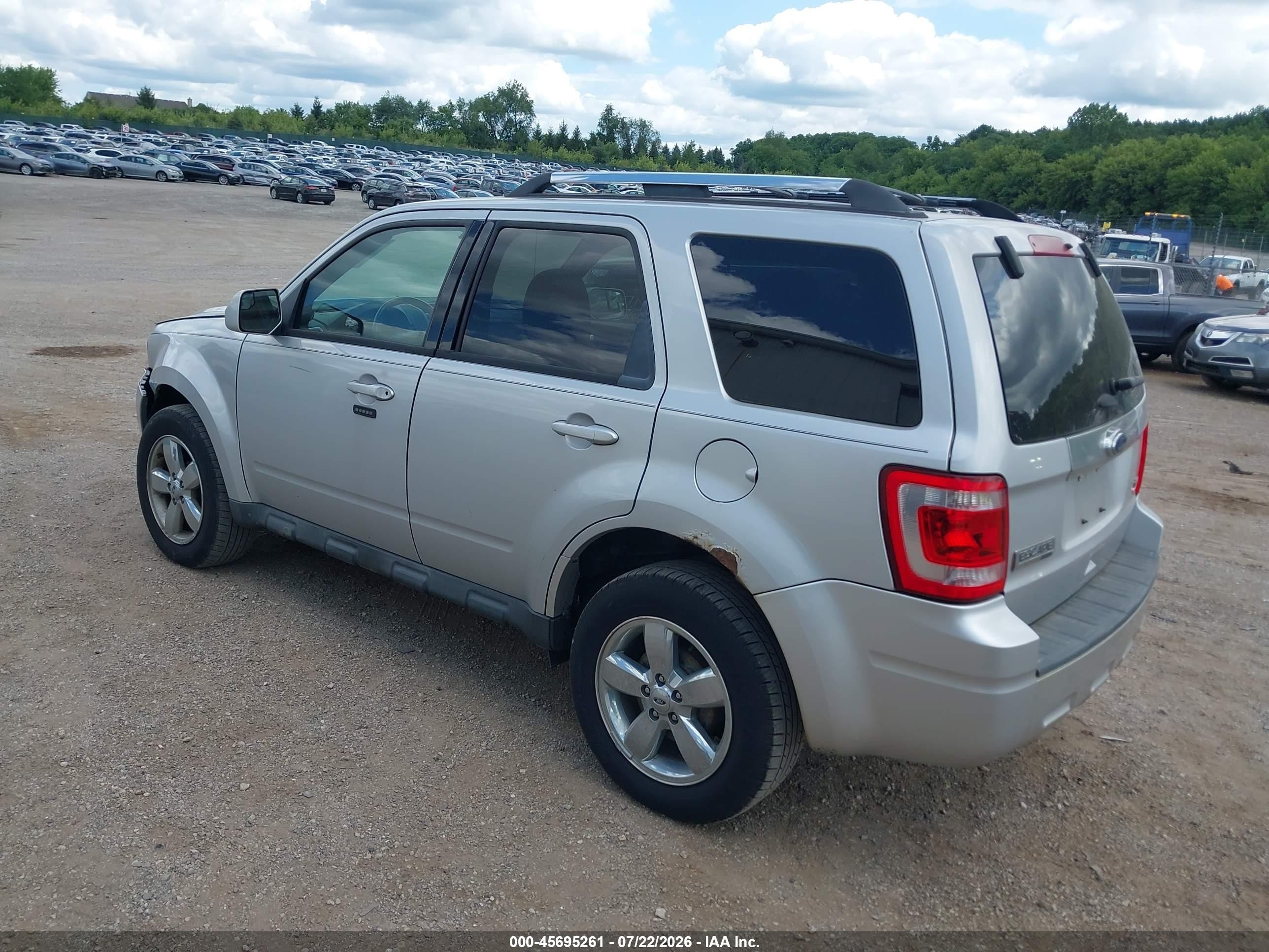 2012 Ford Escape Limited Серебряный vin: 1FMCU9EG4CKA72464