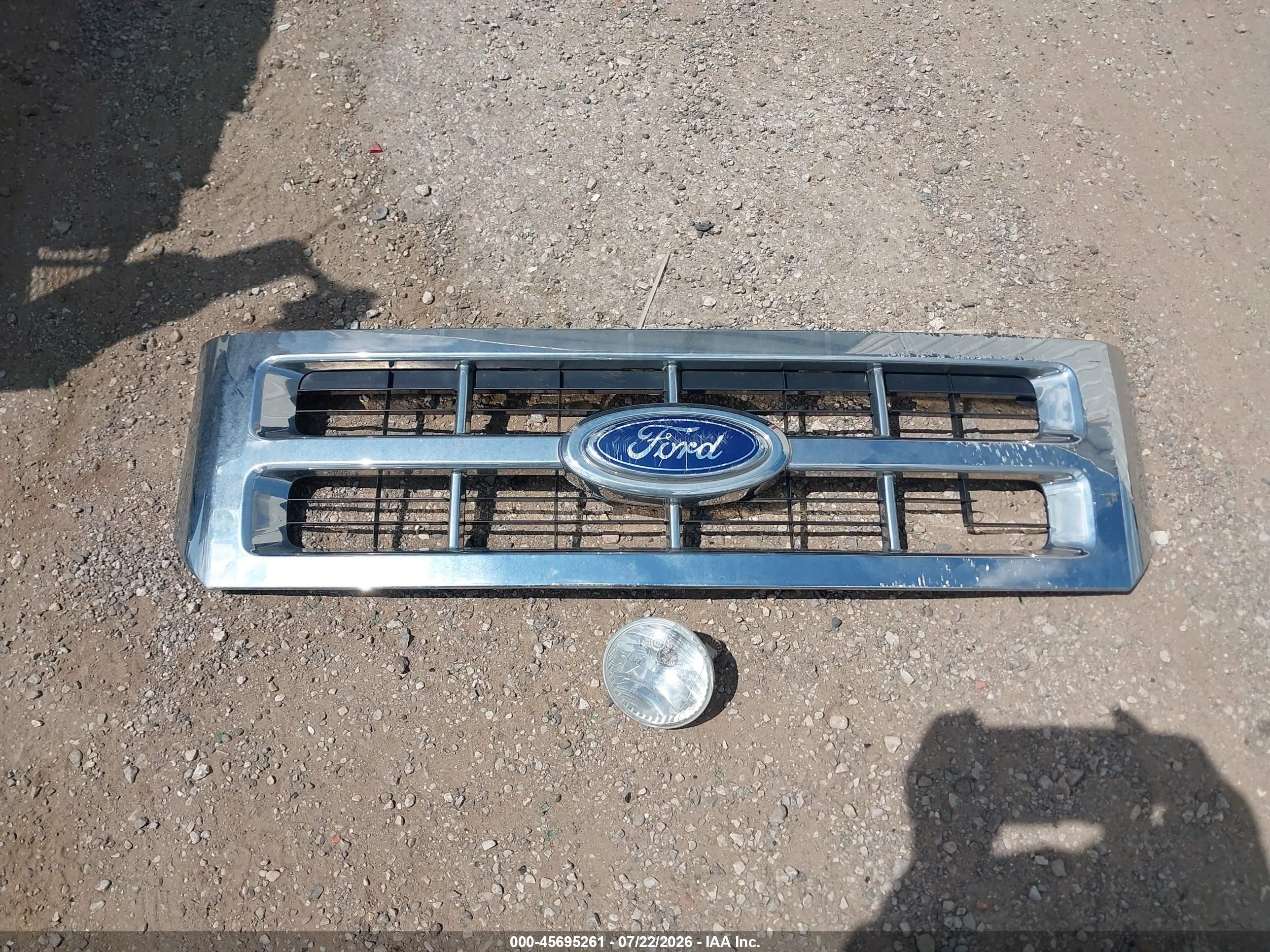 2012 Ford Escape Limited Серебряный vin: 1FMCU9EG4CKA72464