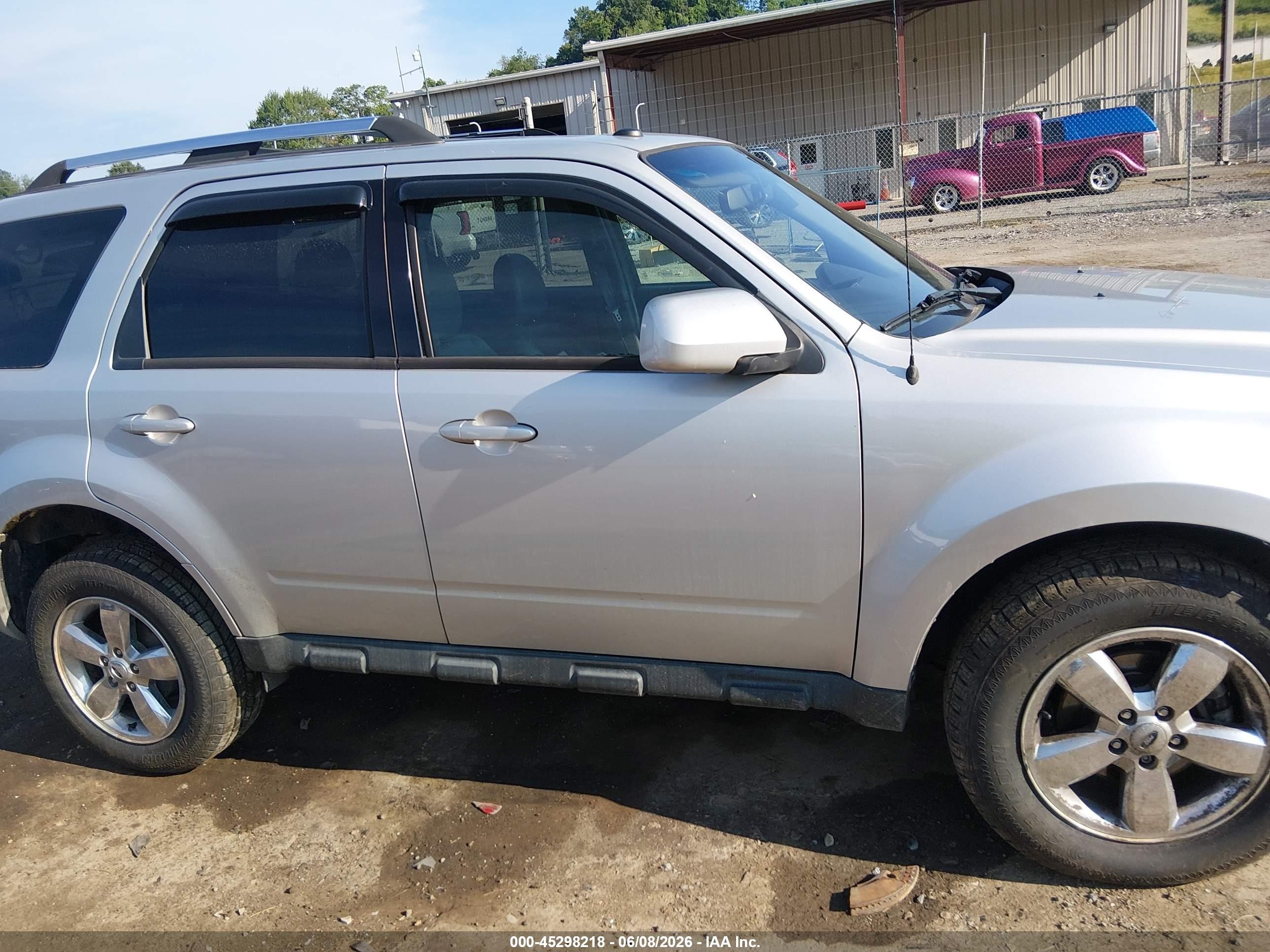 2012 Ford Escape Limited Silver vin: 1FMCU9EG4CKB89574