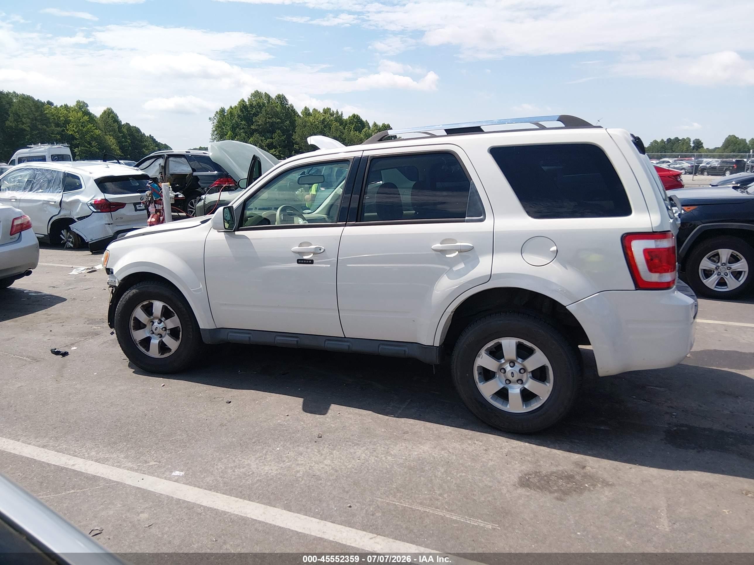 2012 Ford Escape Limited White vin: 1FMCU9EG4CKC35064