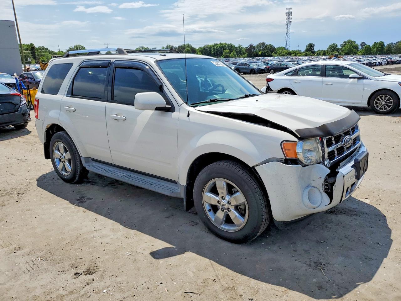 2010 Ford Escape Limited Белый vin: 1FMCU9EG5AKC26385