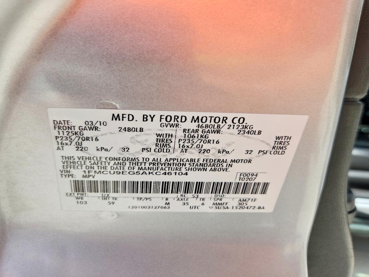 2010 Ford Escape Limited Silver vin: 1FMCU9EG5AKC46104
