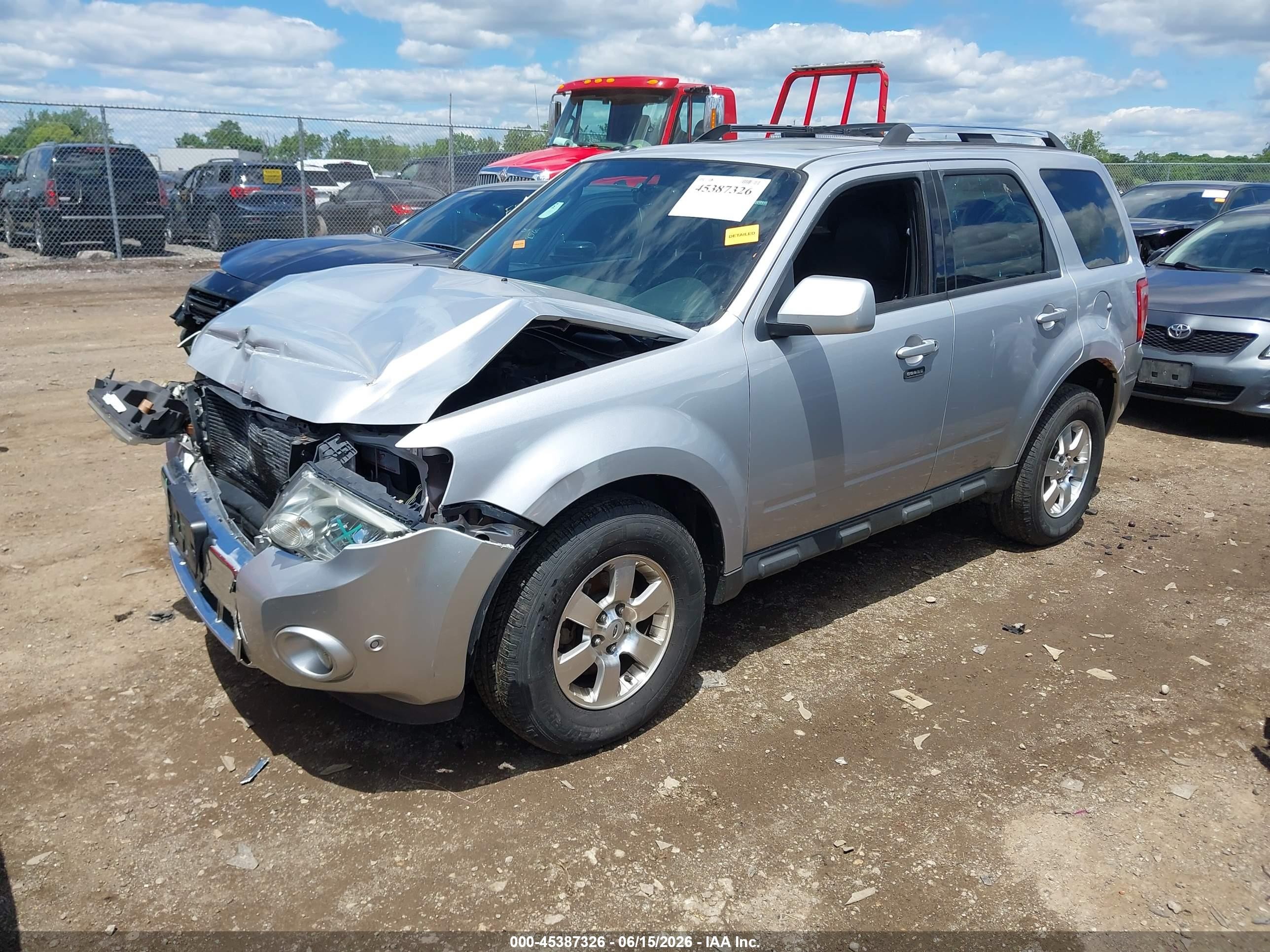 2011 Ford Escape Limited Silver vin: 1FMCU9EG5BKB33433